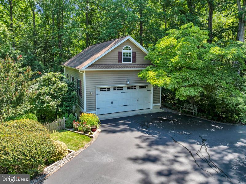 5581 HARDESTY ROAD