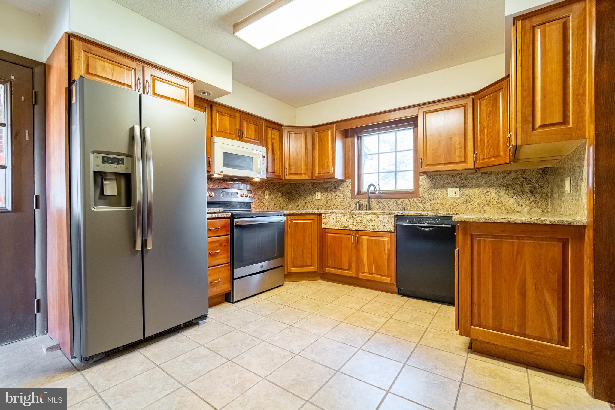 SPRINGETTSBURY TWP - Residential