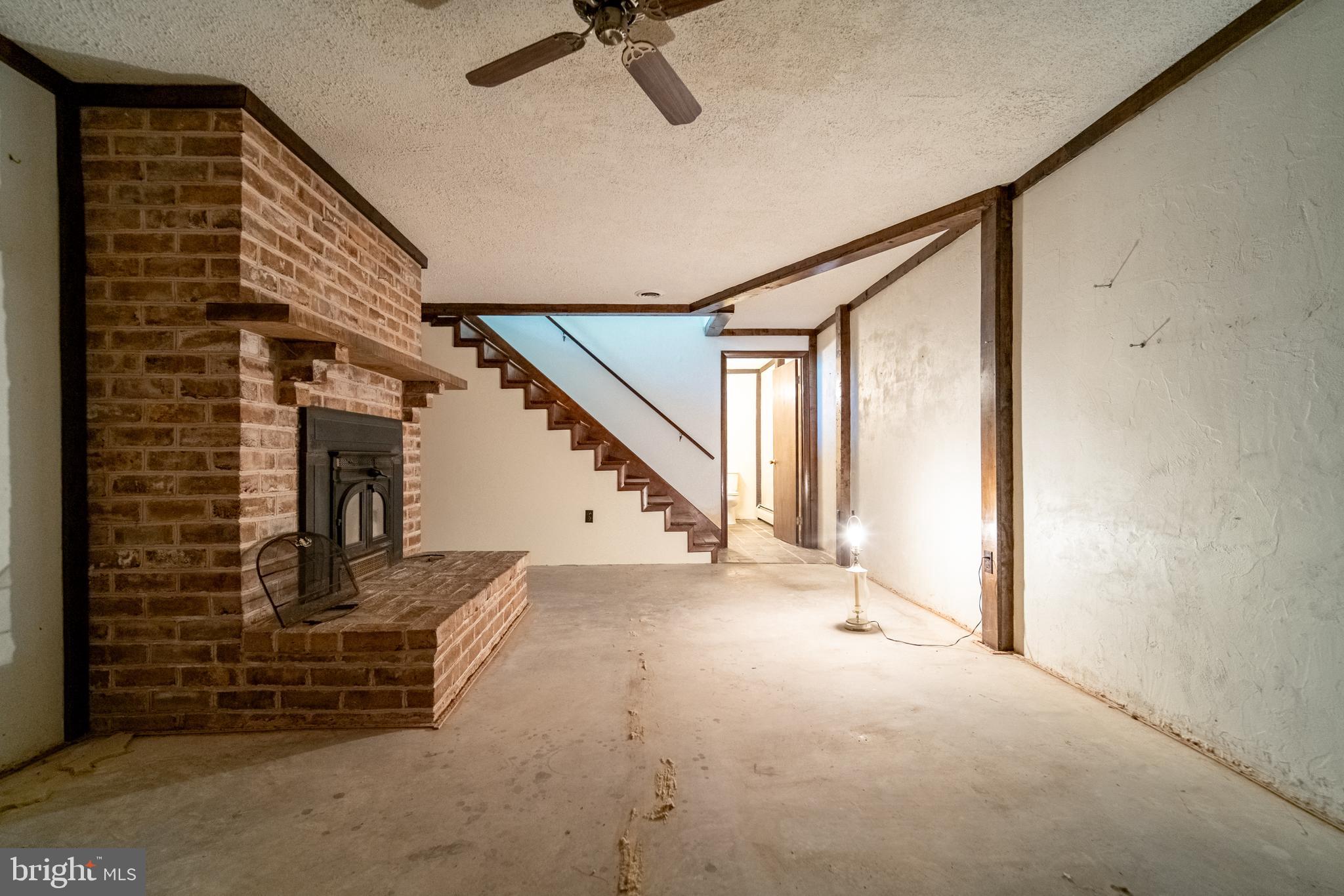 SPRINGETTSBURY TWP - Residential