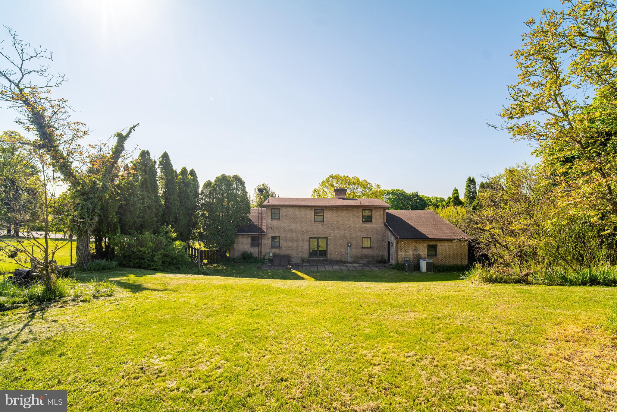 SPRINGETTSBURY TWP - Residential