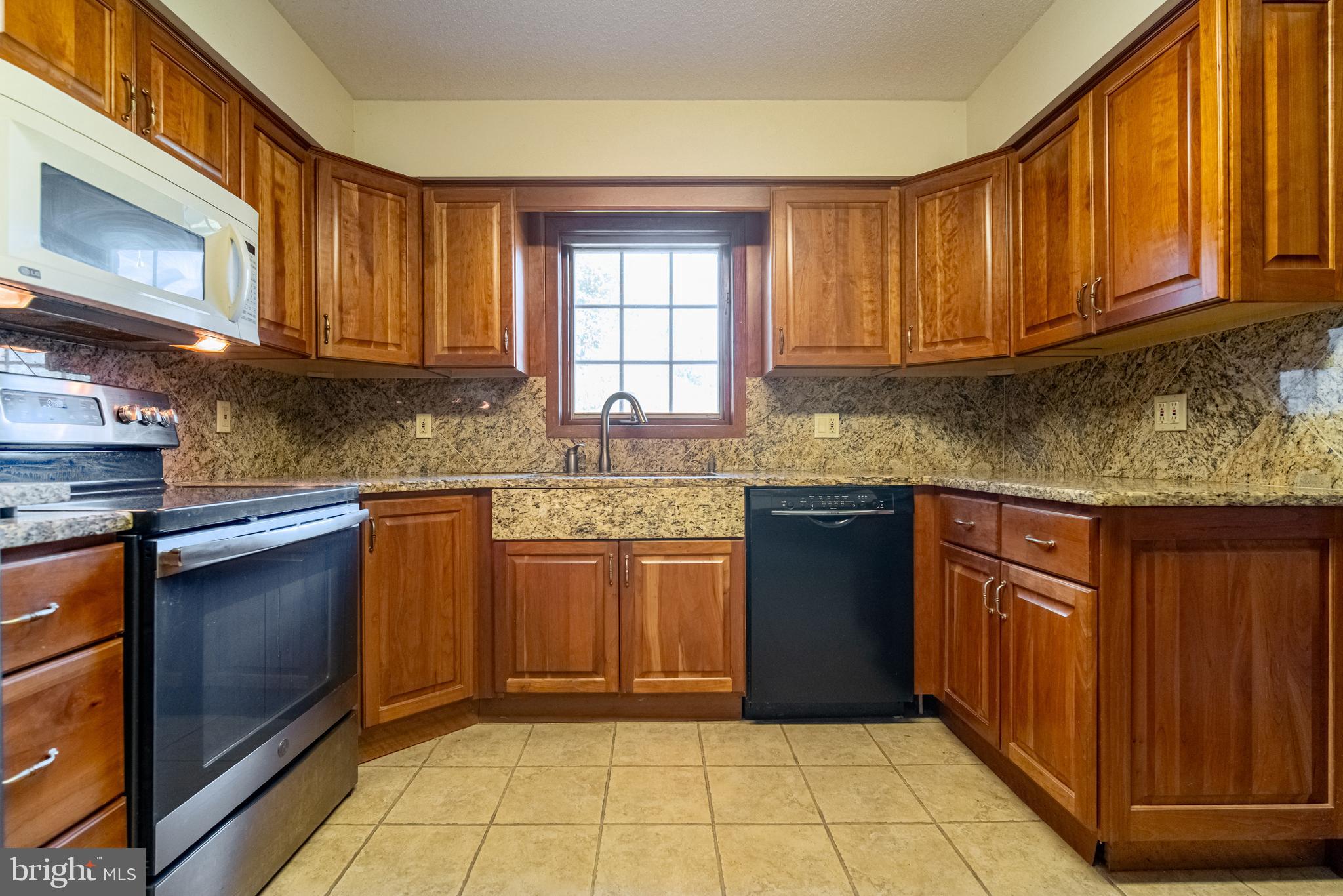 SPRINGETTSBURY TWP - Residential