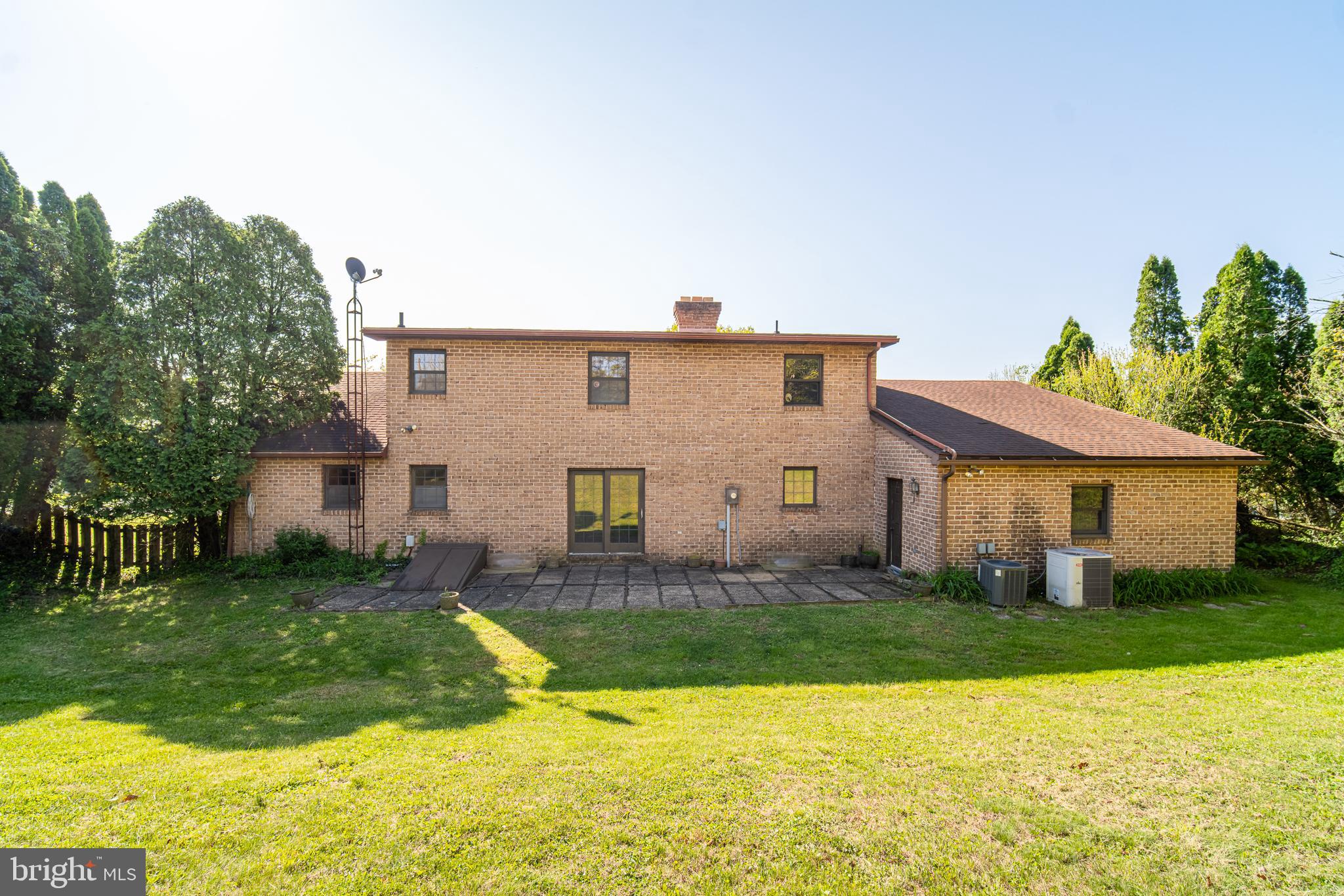 SPRINGETTSBURY TWP - Residential