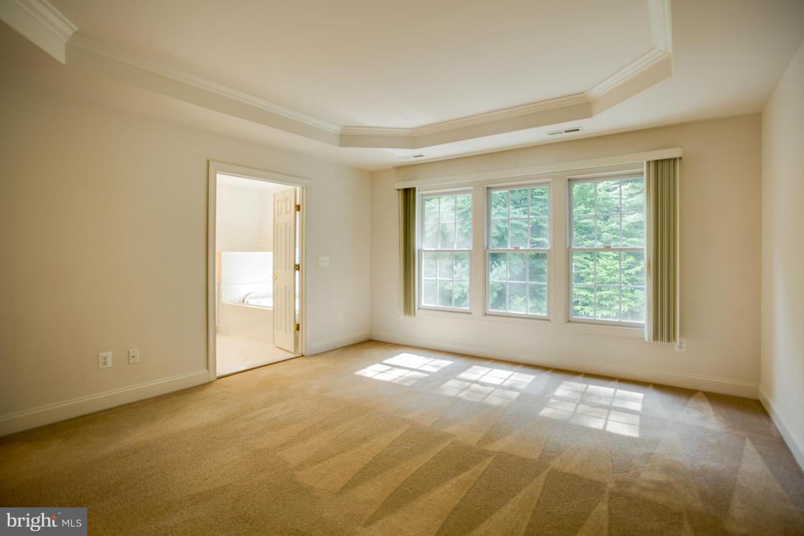 LORTON VALLEY NORTH - Residential Lease