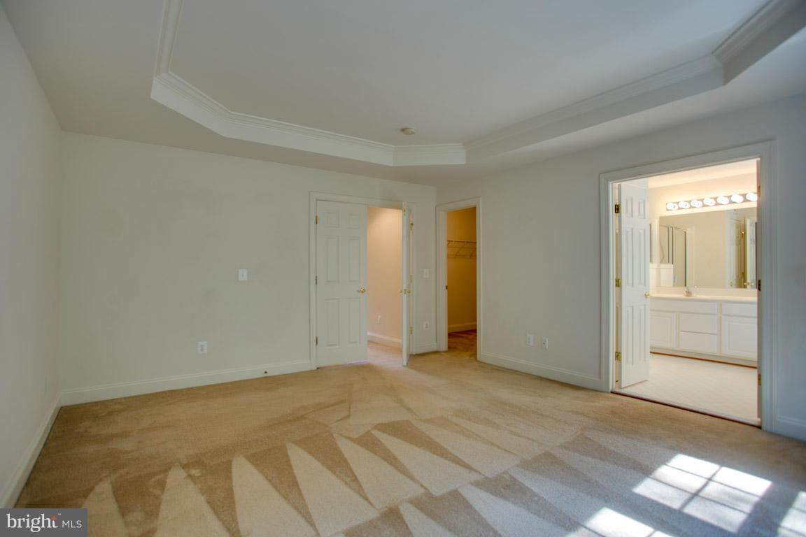 LORTON VALLEY NORTH - Residential Lease