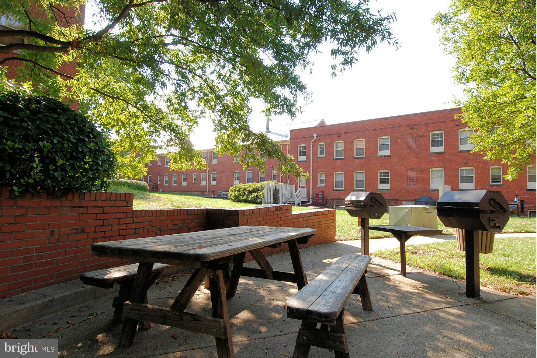 HARBOR TERRACE - Residential
