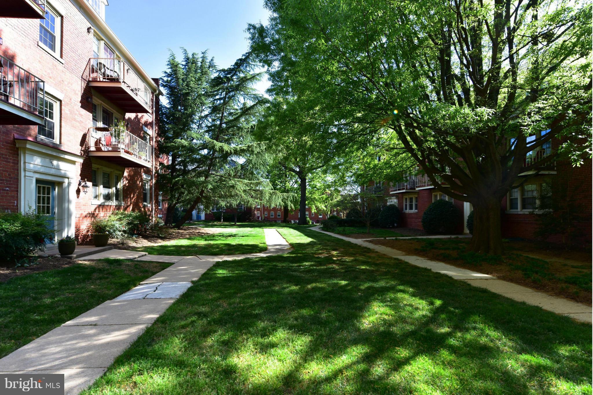 HARBOR TERRACE - Residential
