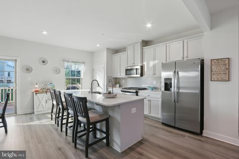 10708 SAPONI DRIVE NEW MARKET MD 21774