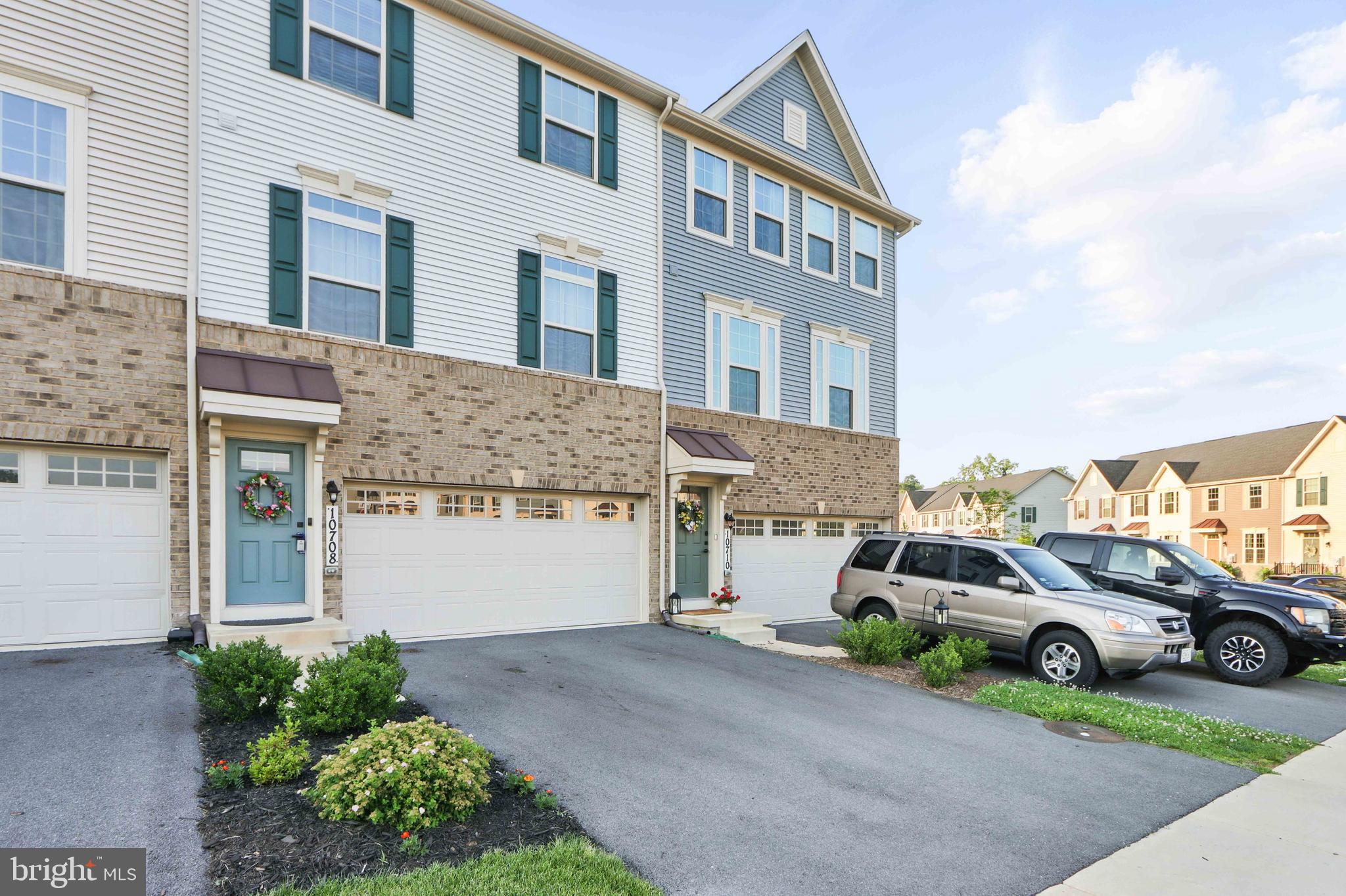 LAKE LINGANORE - Residential