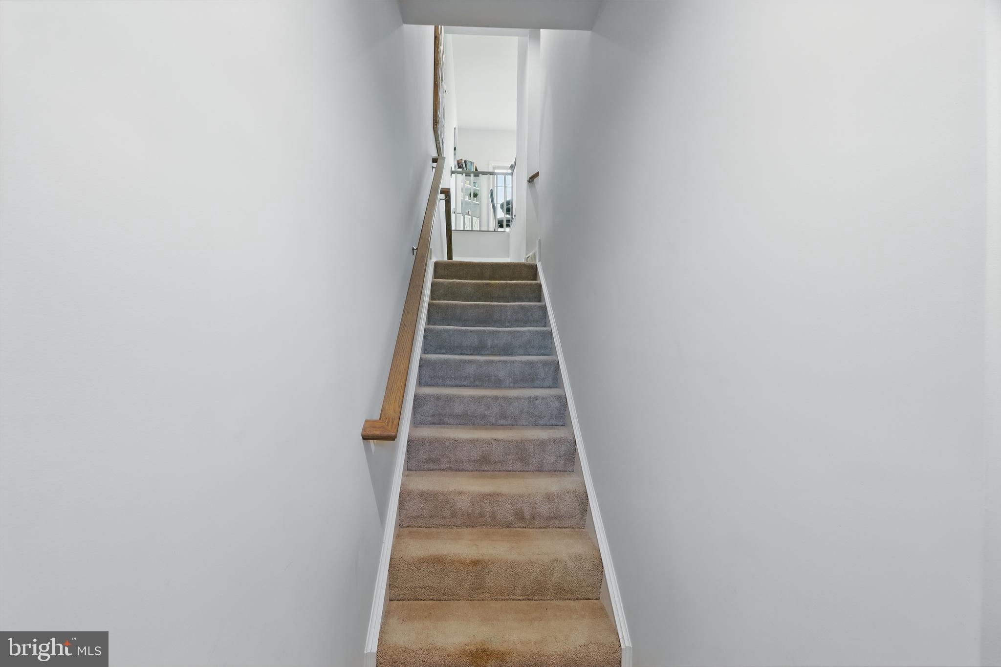 LAKE LINGANORE - Residential