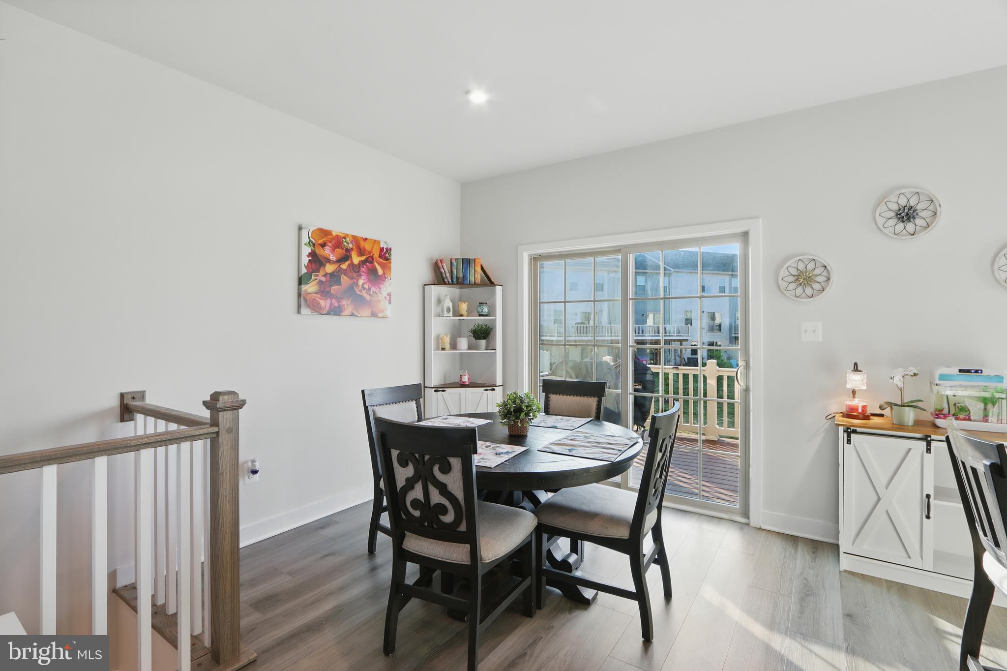 LAKE LINGANORE - Residential