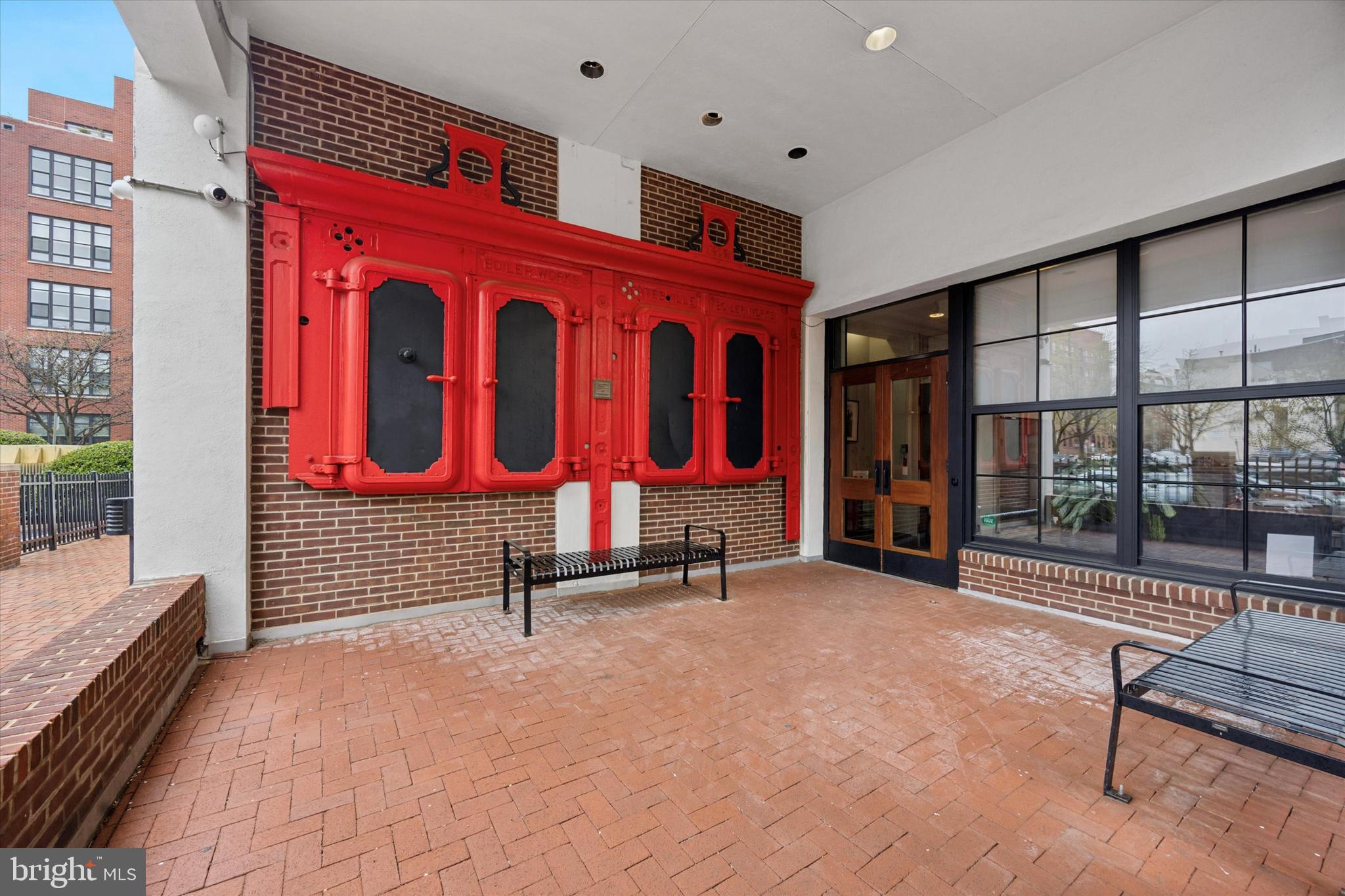 315 NEW STREET 417