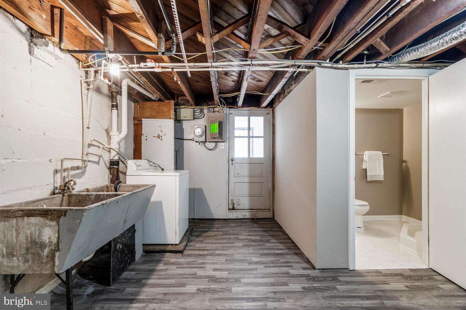 EDMONDSON VIILLAGE - Residential