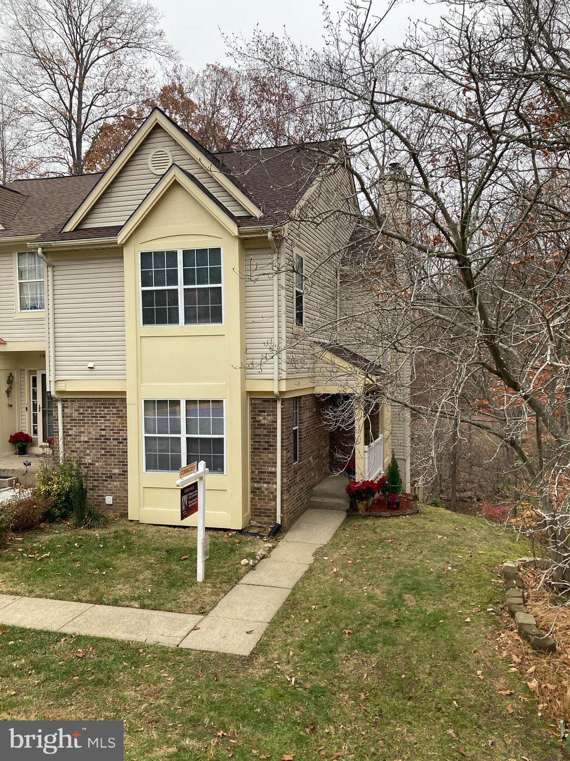 15661 MONTVIEW DRIVE