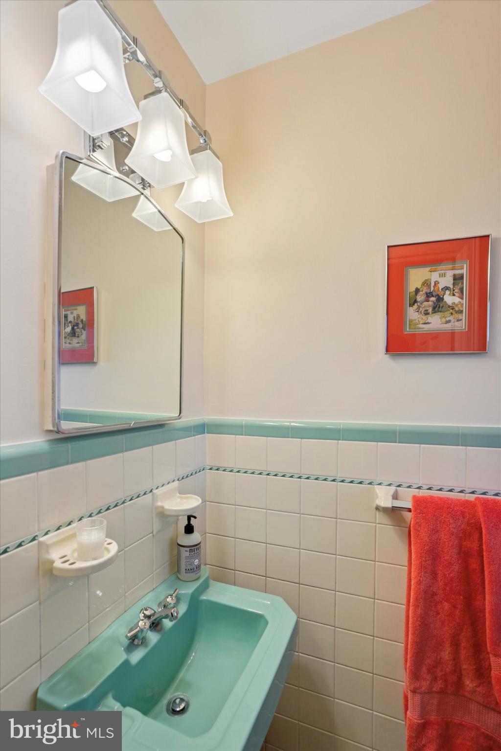 LAVEROCK - Residential