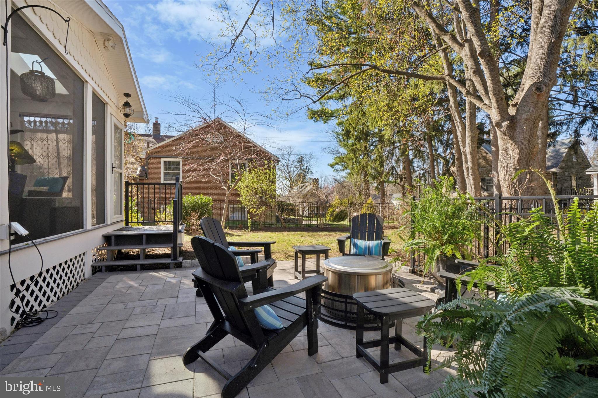 LAVEROCK - Residential