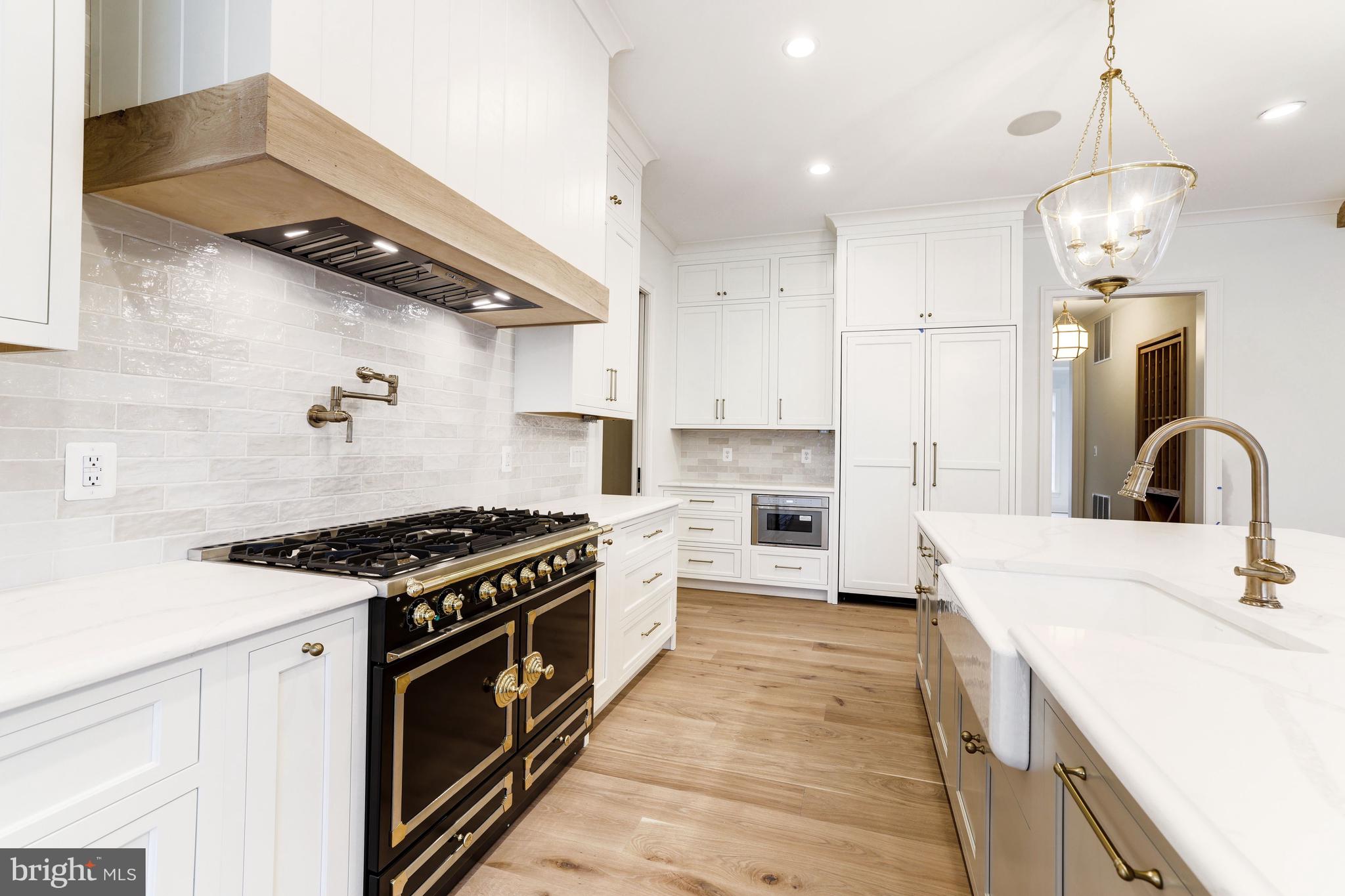 FRANKLIN PARK - Residential