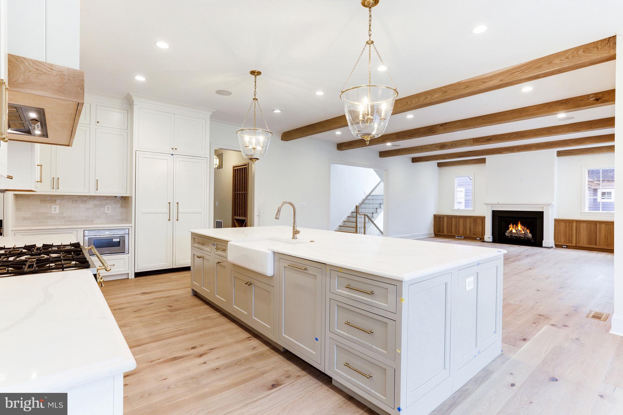 FRANKLIN PARK - Residential