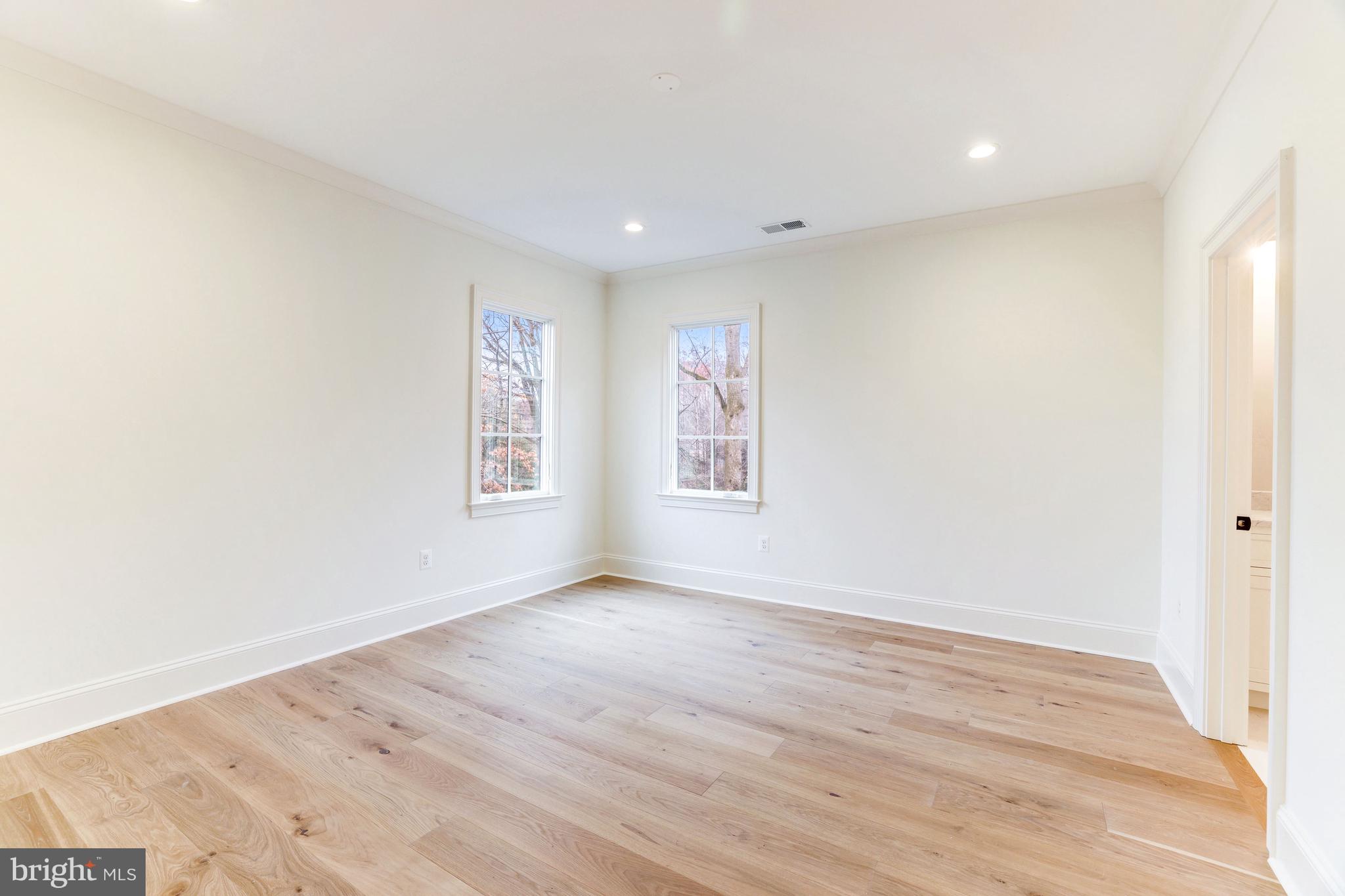 FRANKLIN PARK - Residential