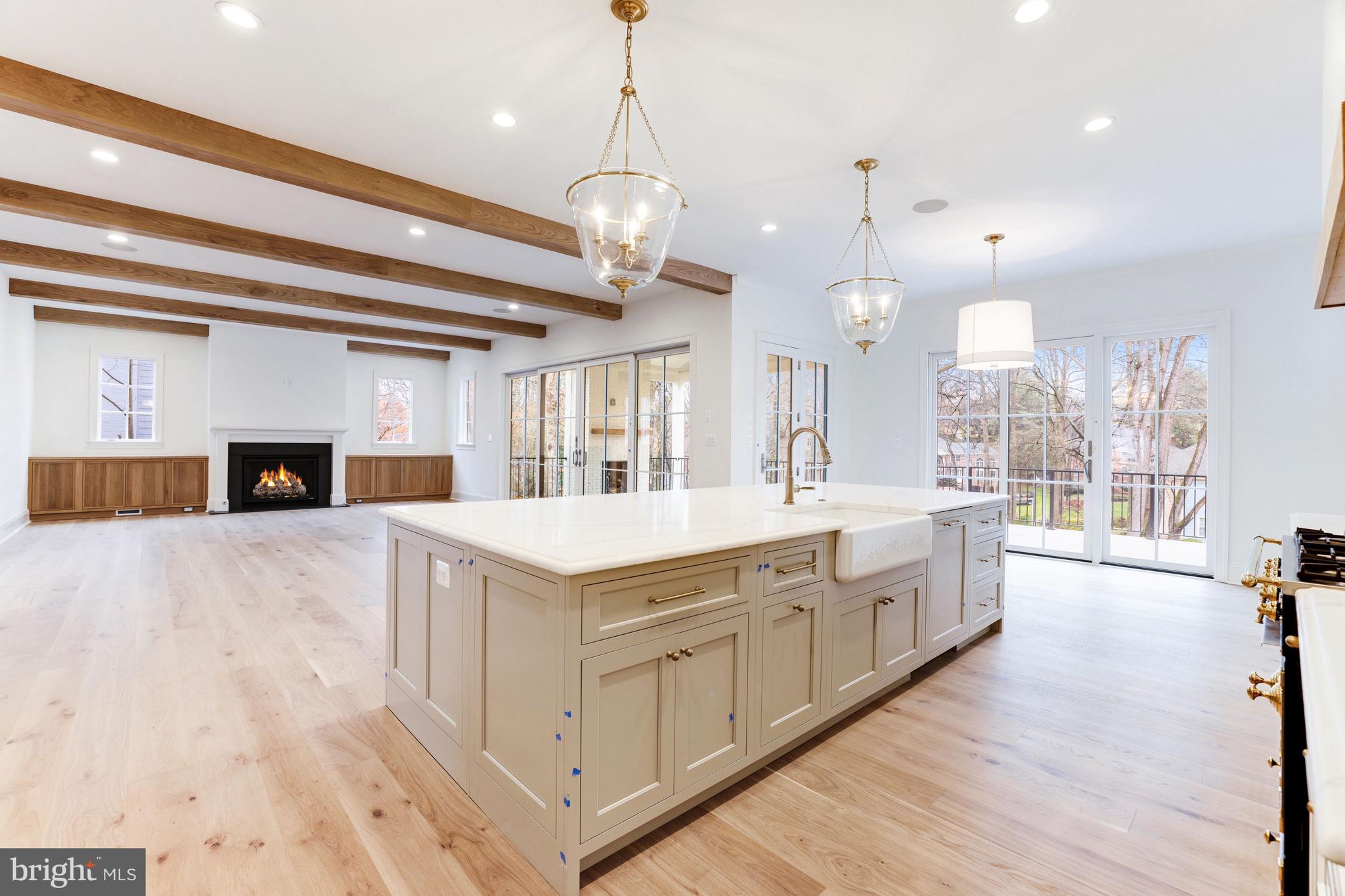 FRANKLIN PARK - Residential