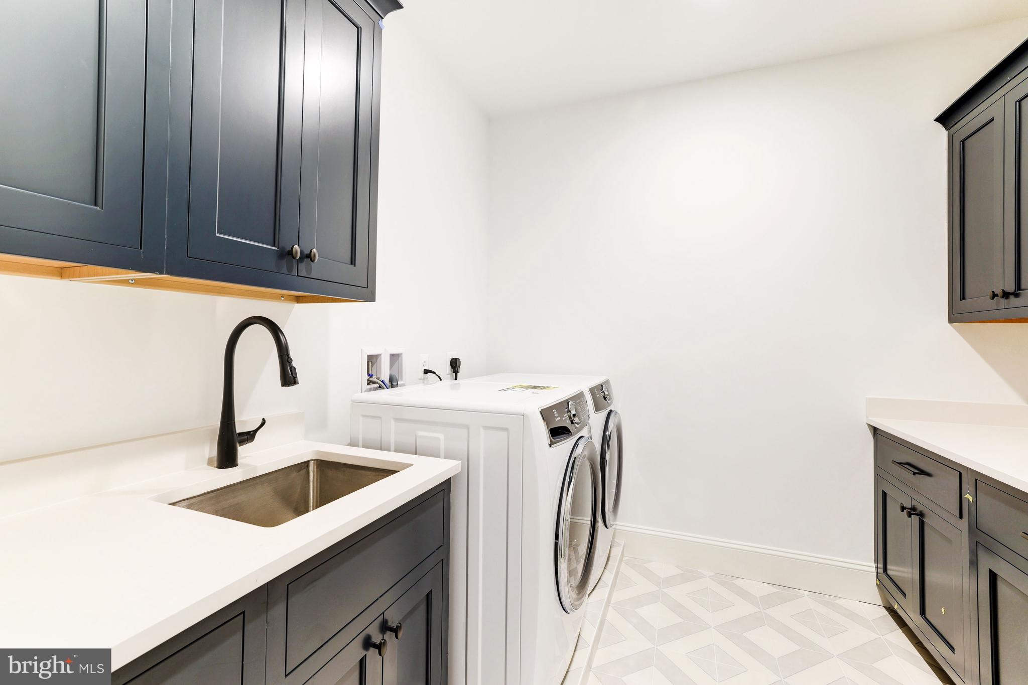 FRANKLIN PARK - Residential