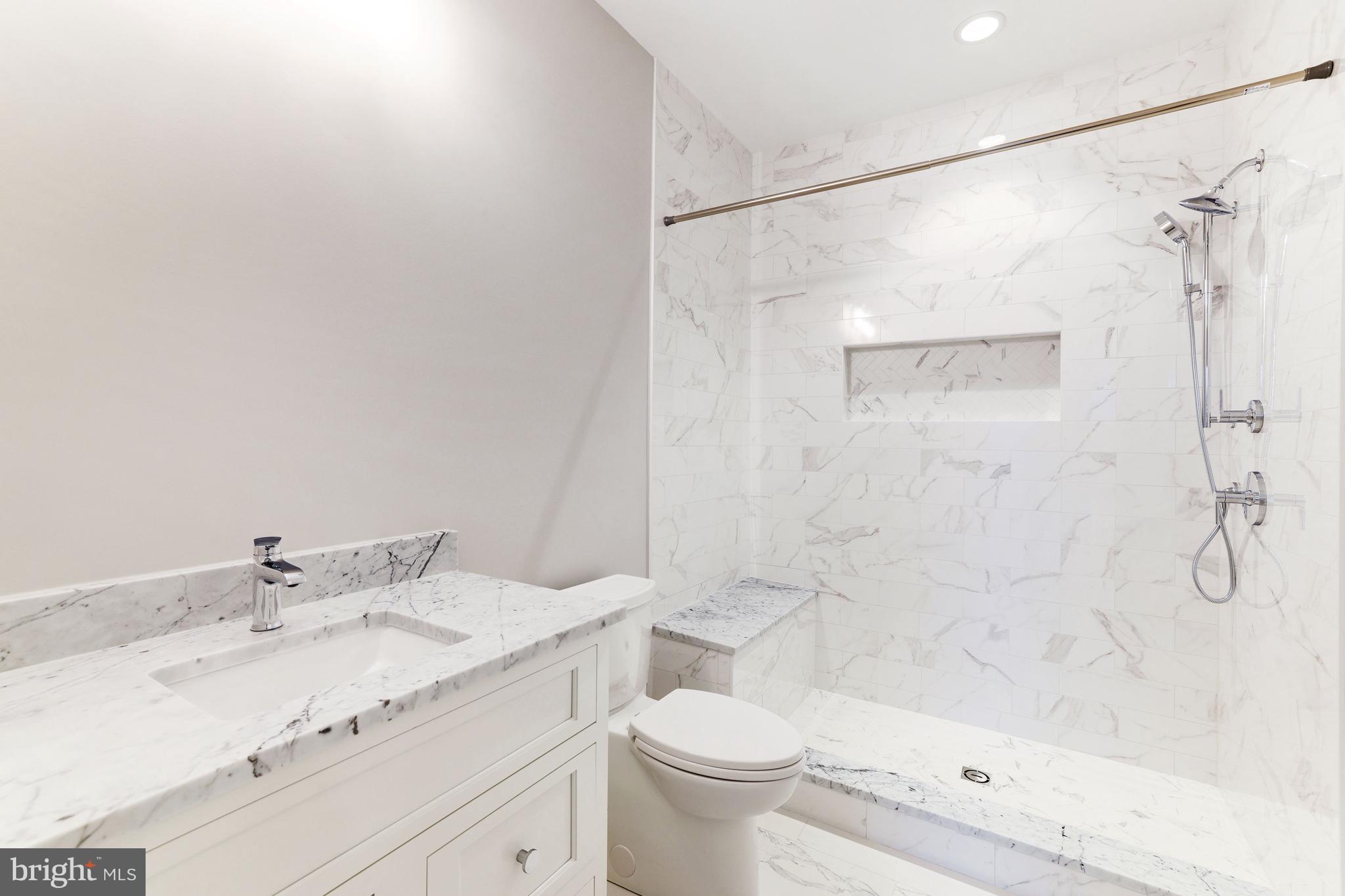 FRANKLIN PARK - Residential