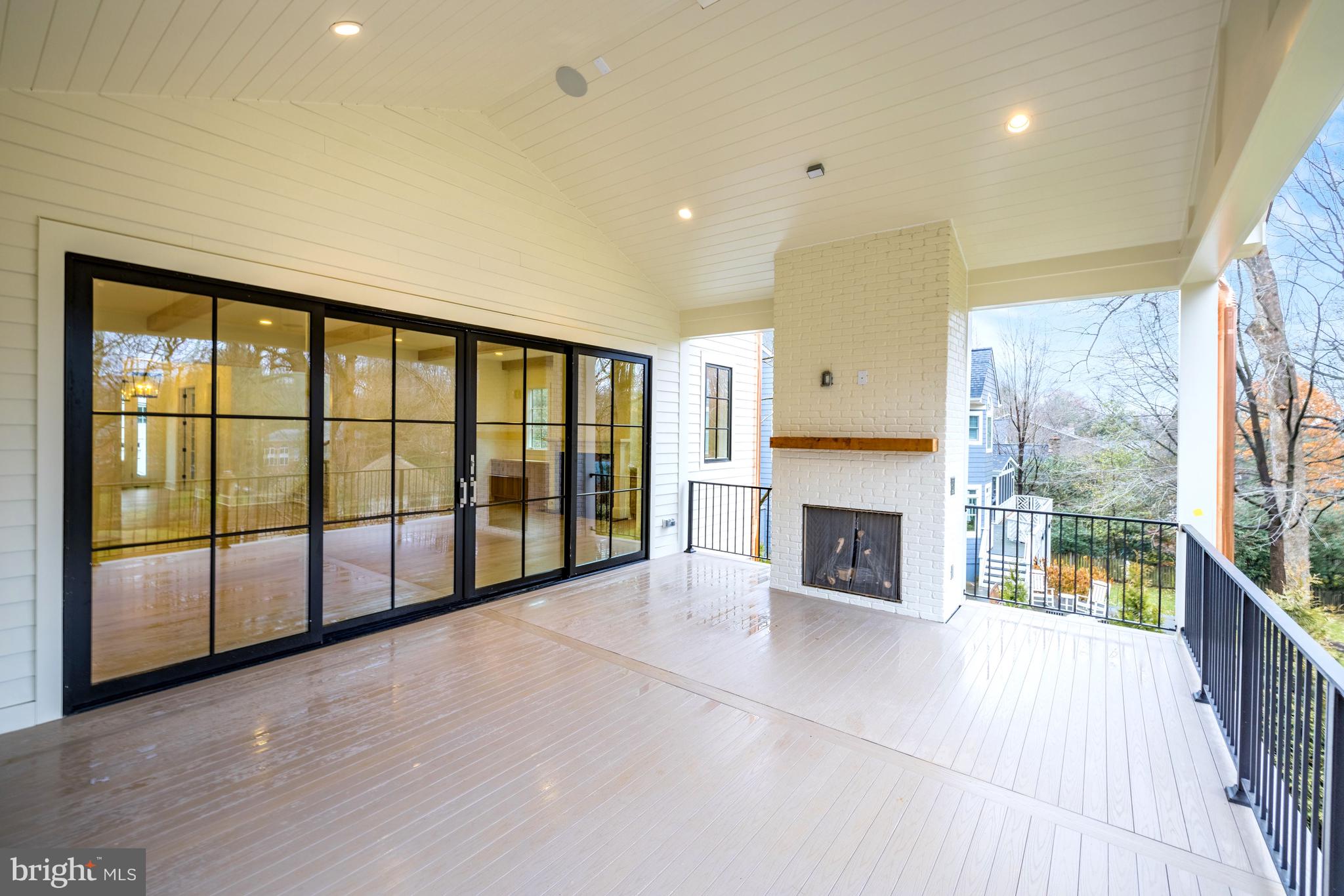 FRANKLIN PARK - Residential