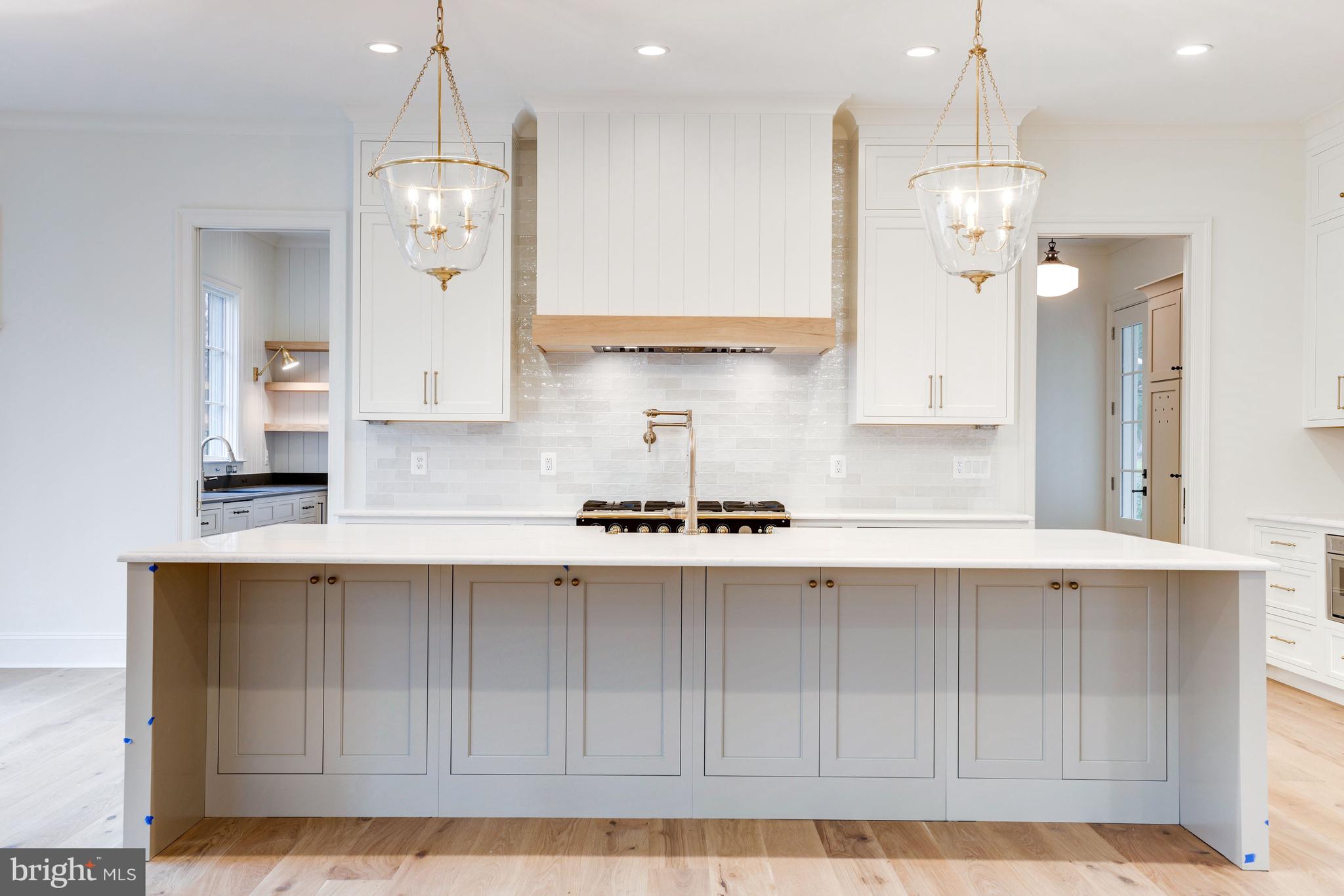 FRANKLIN PARK - Residential