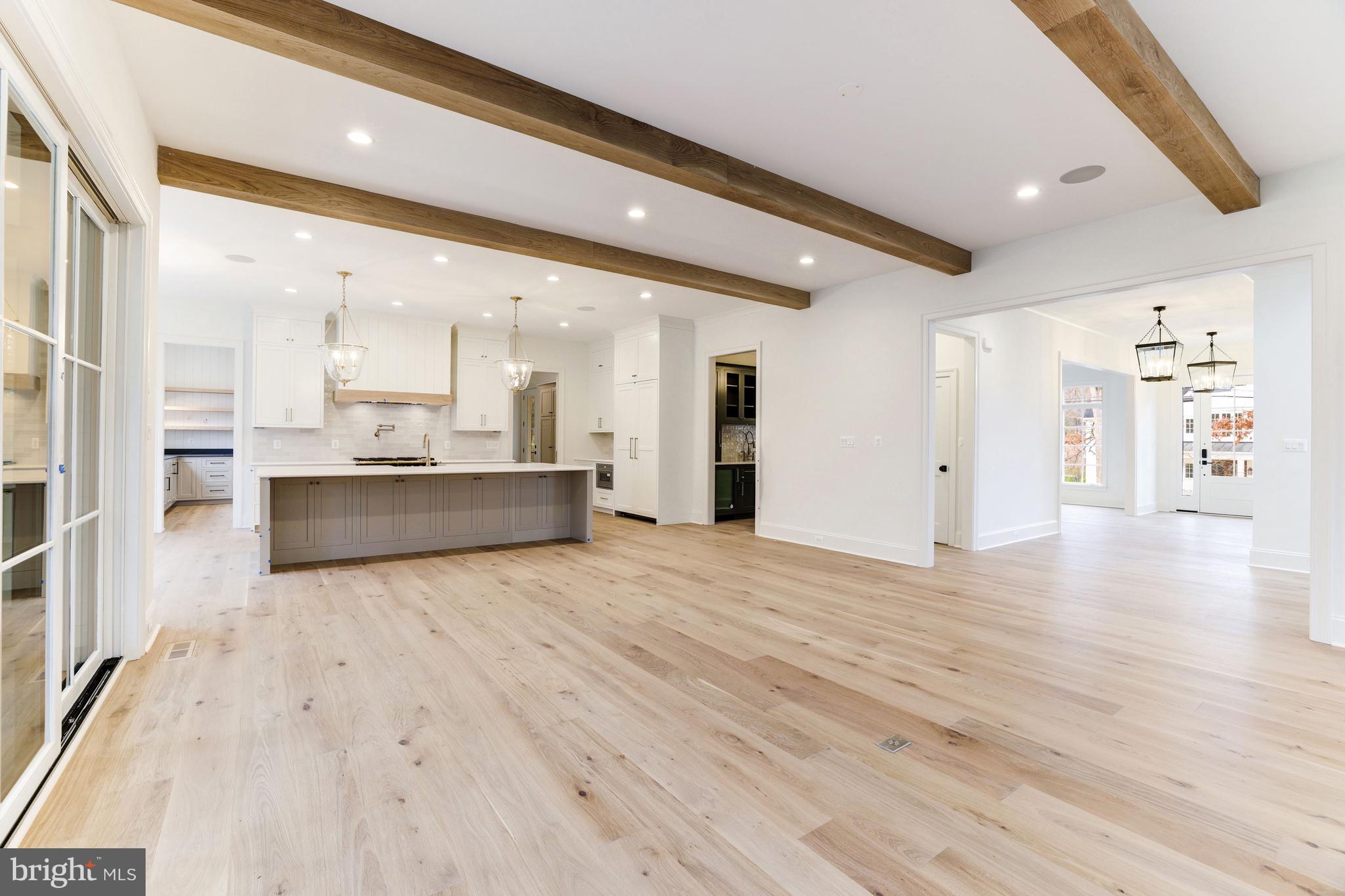 FRANKLIN PARK - Residential