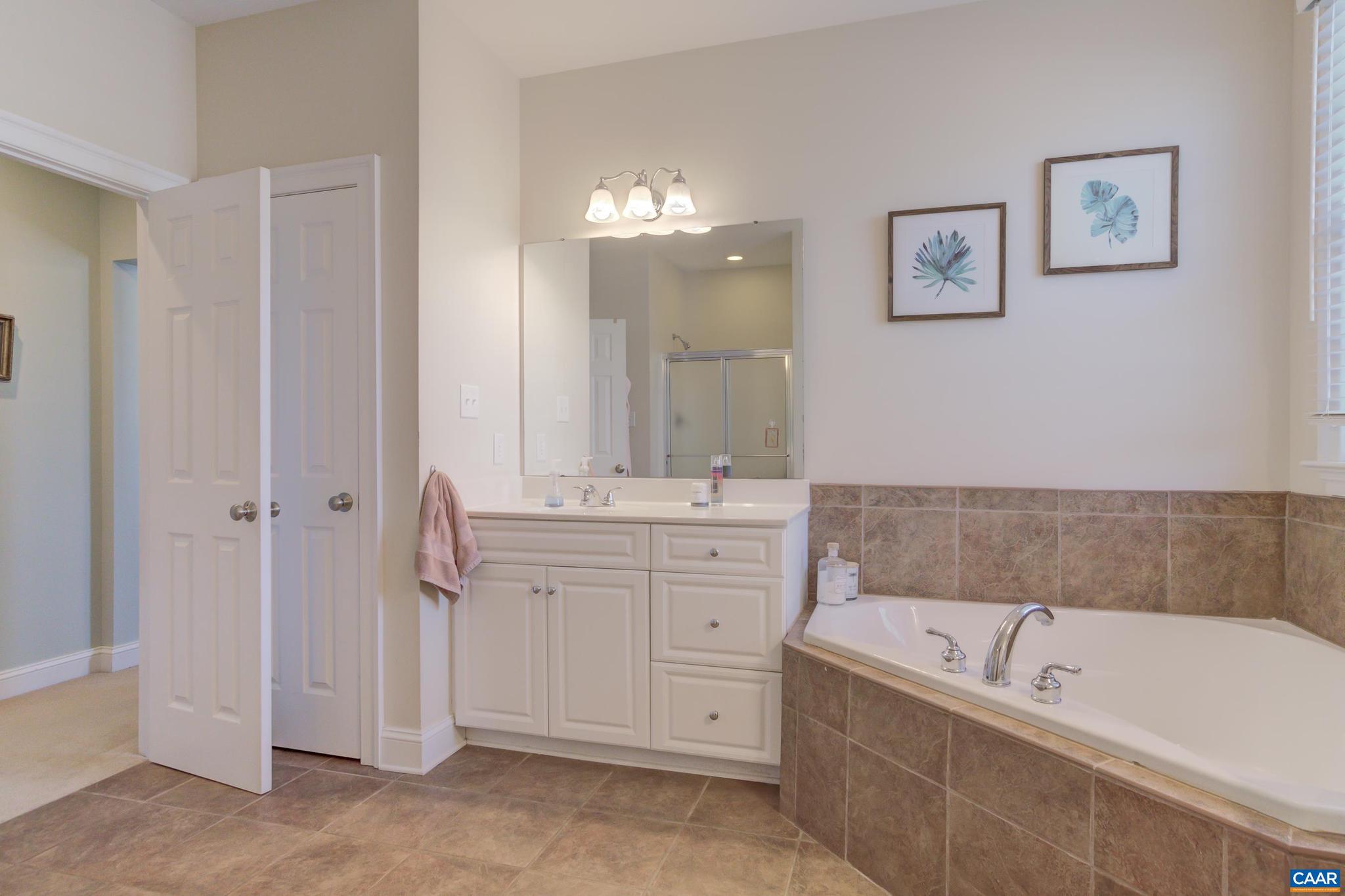 OLD TRAIL - Residential