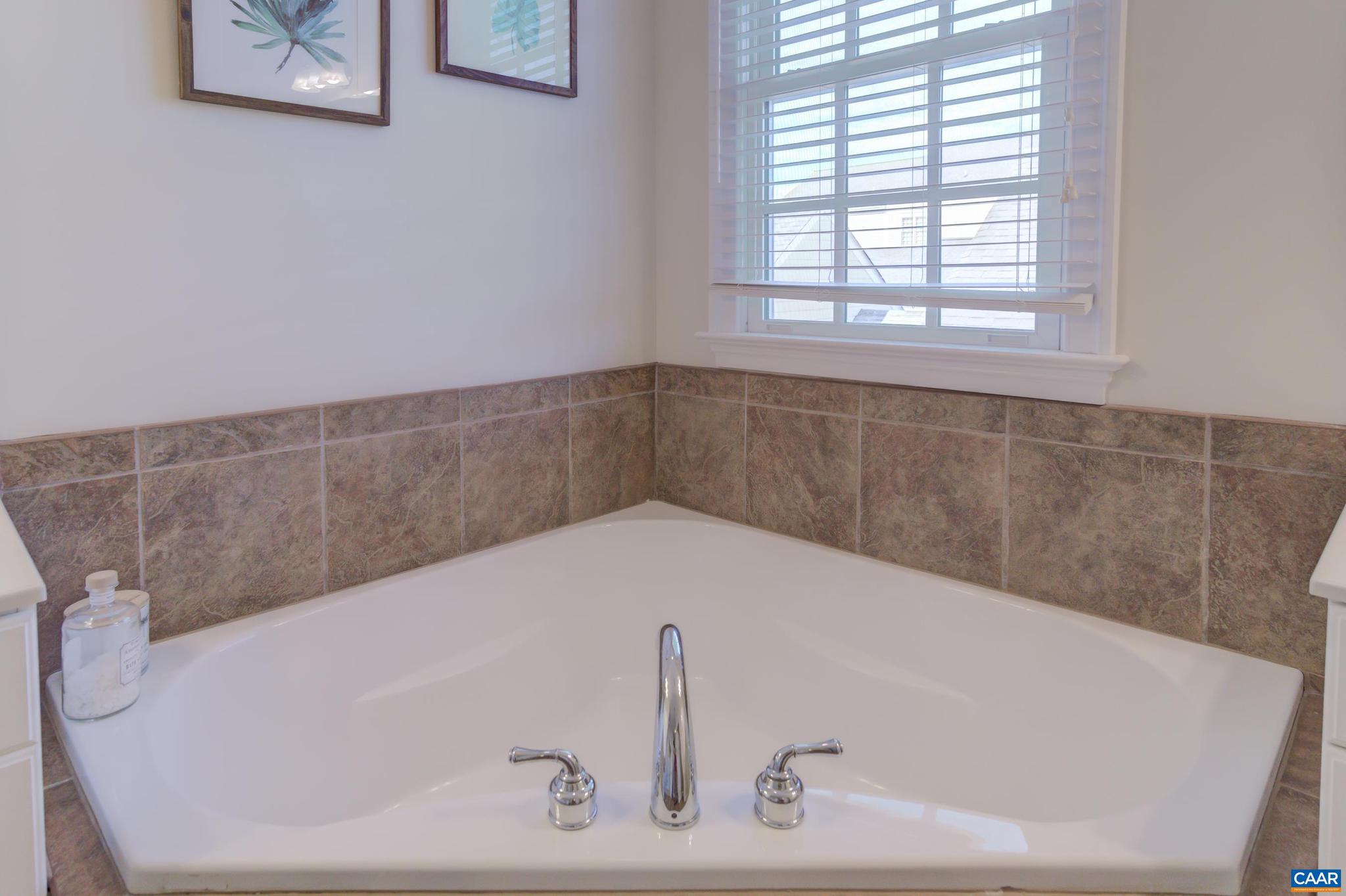 OLD TRAIL - Residential