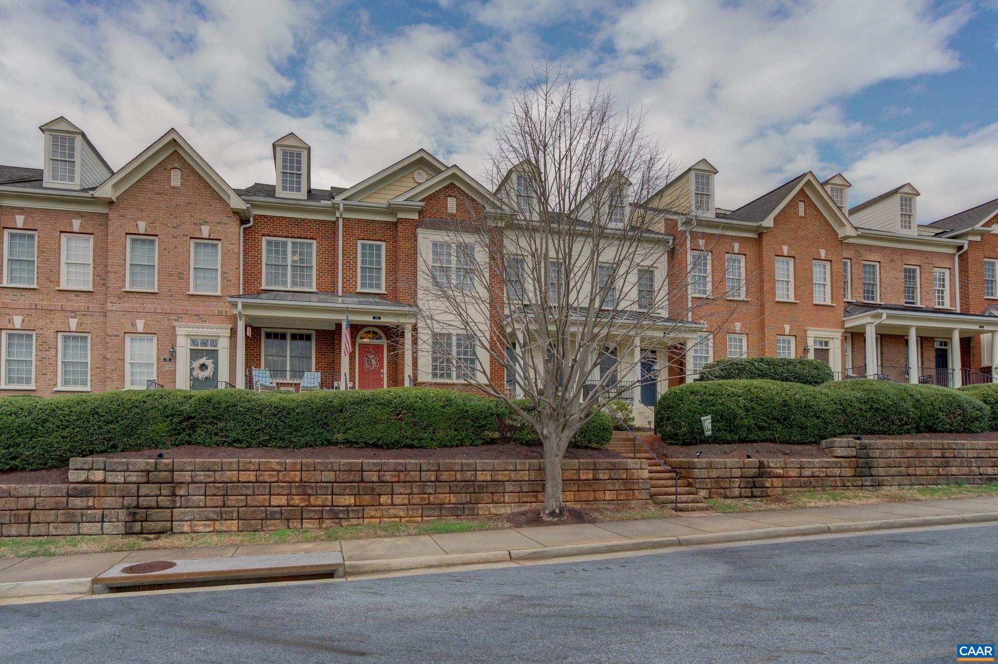 OLD TRAIL - Residential