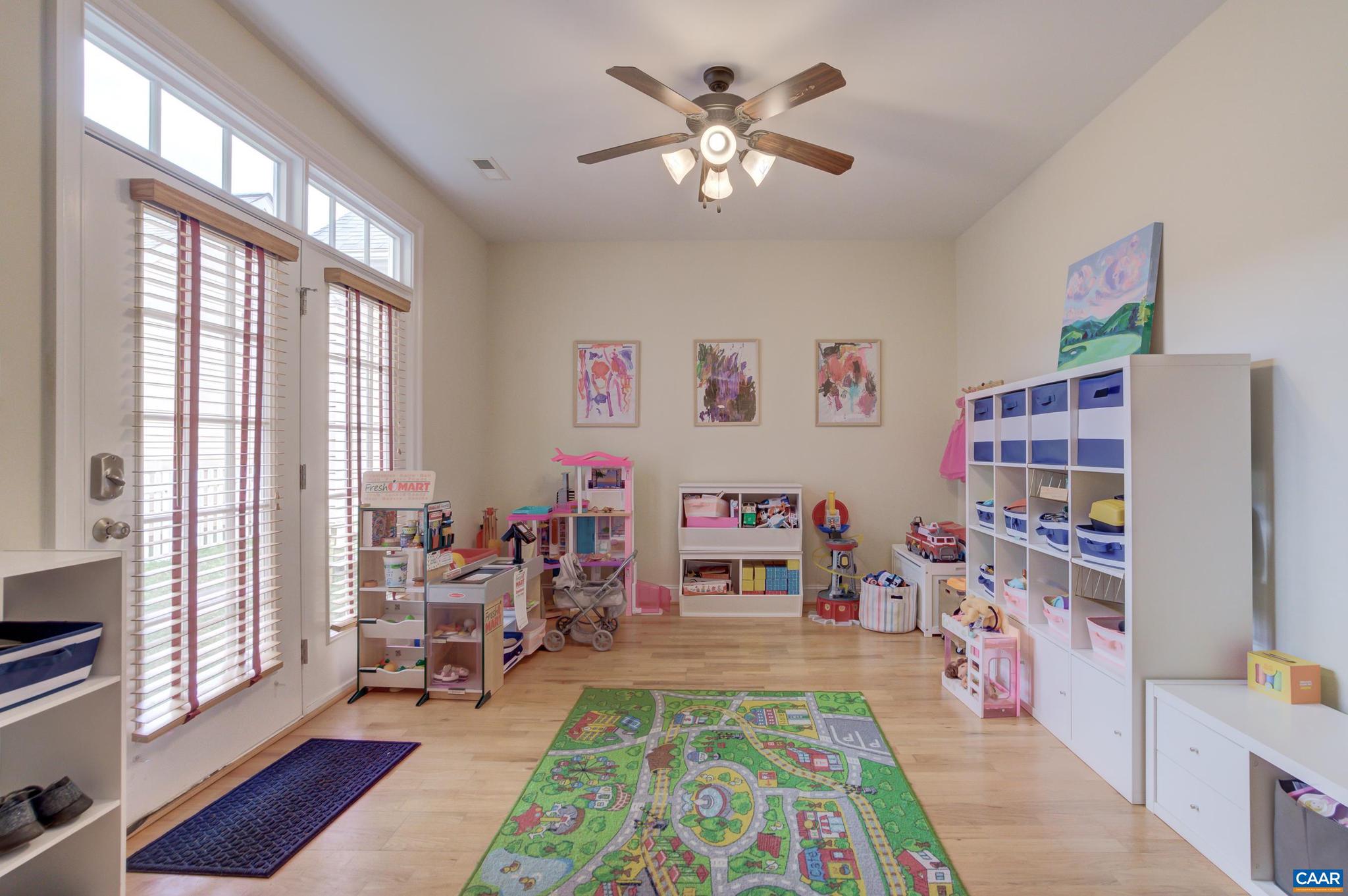 OLD TRAIL - Residential