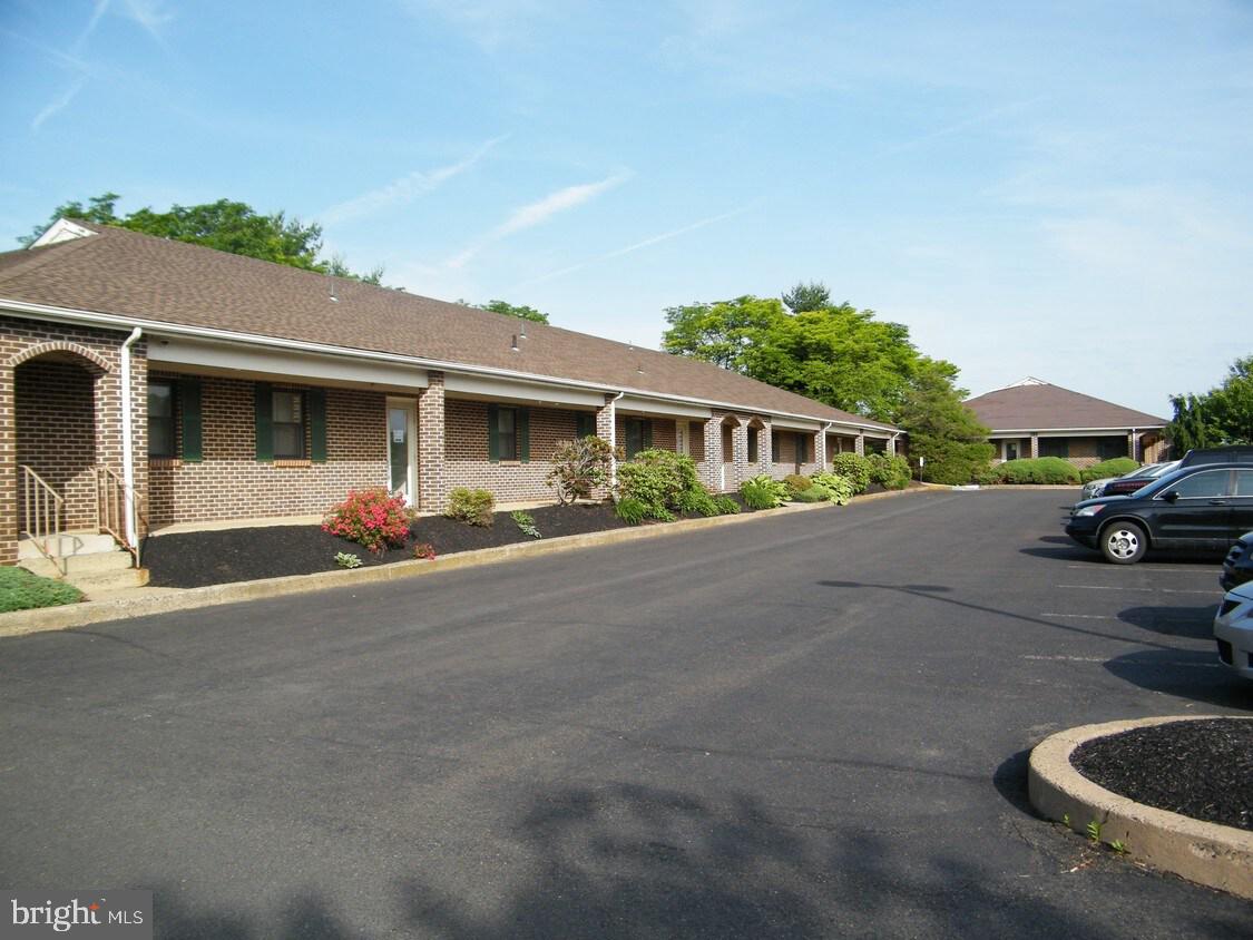 - Commercial Lease