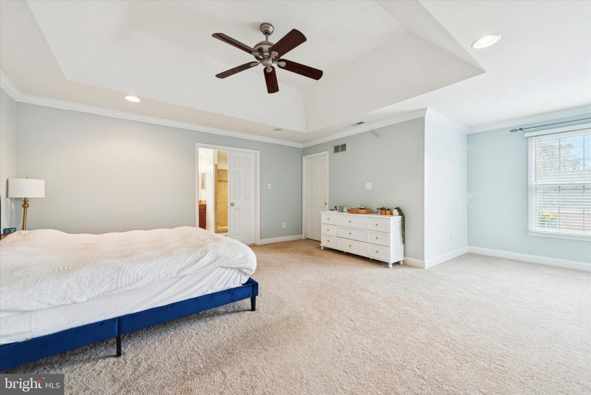 RESERVE AT EAGLE - Residential Lease