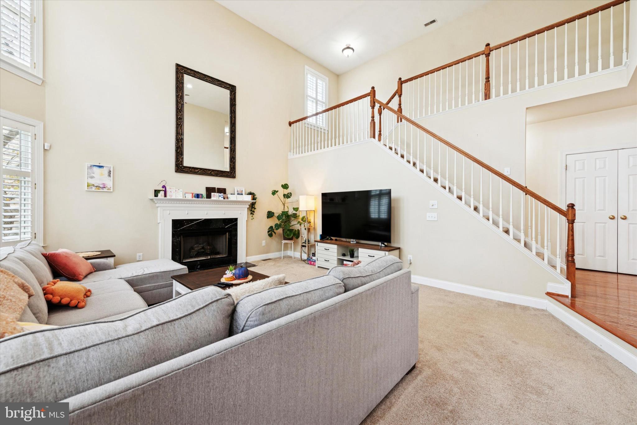 RESERVE AT EAGLE - Residential Lease