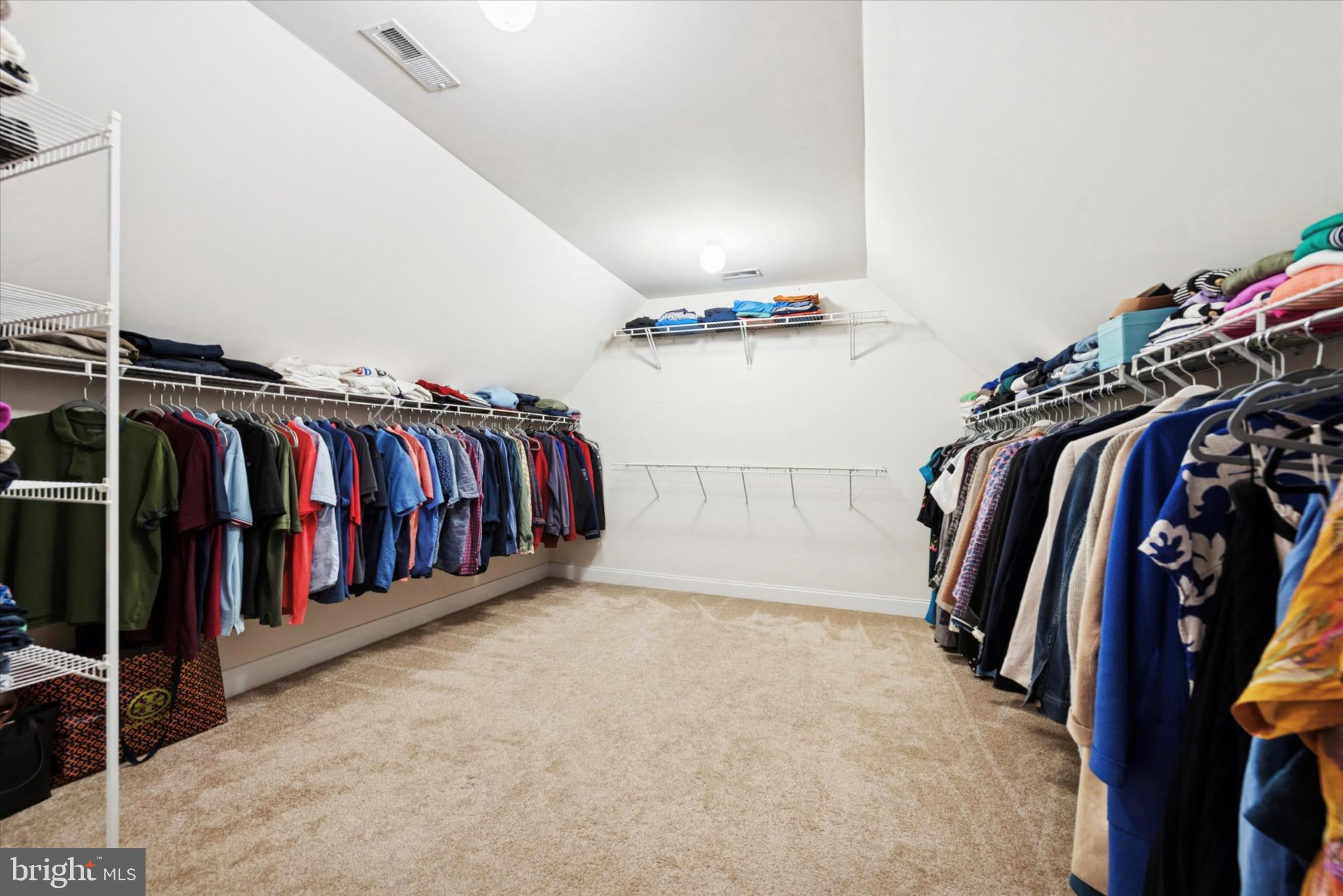 RESERVE AT EAGLE - Residential Lease