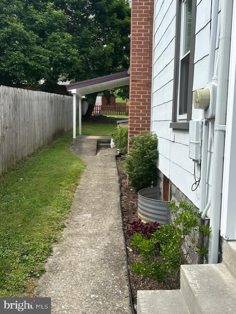 11435 JUNIATA AVENUE