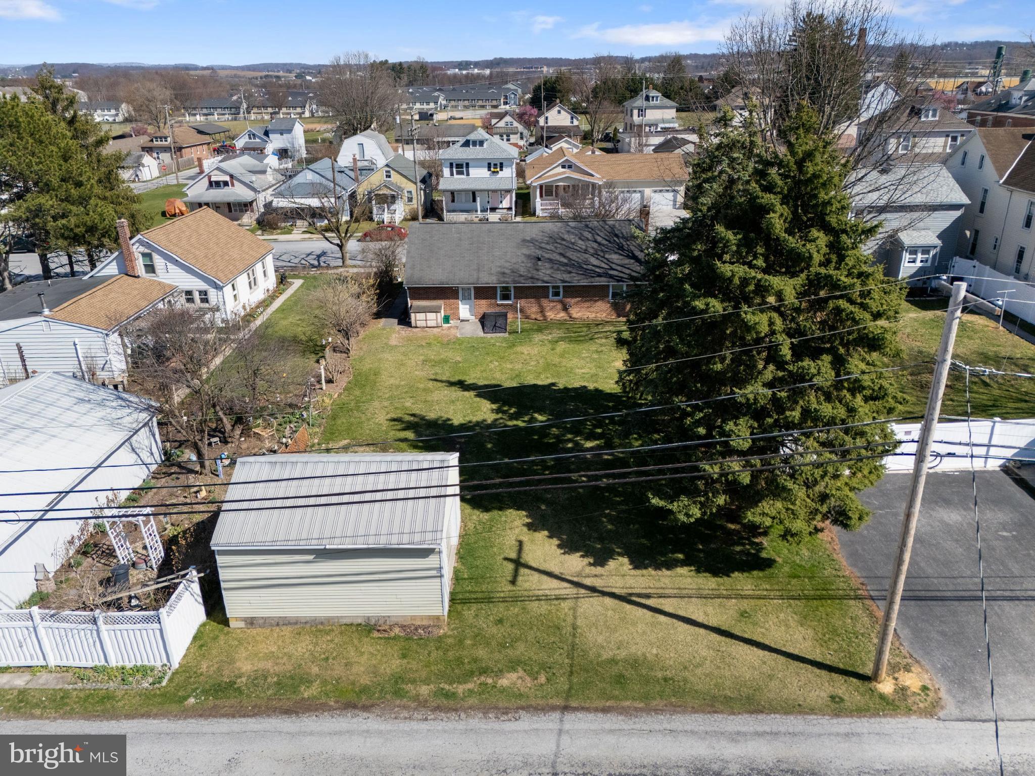 WALNUT STREET - Residential