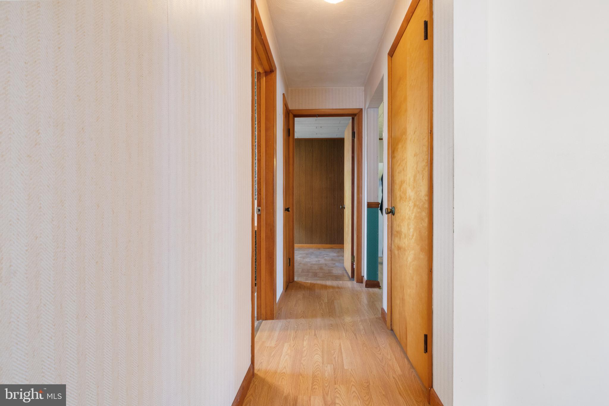 WALNUT STREET - Residential