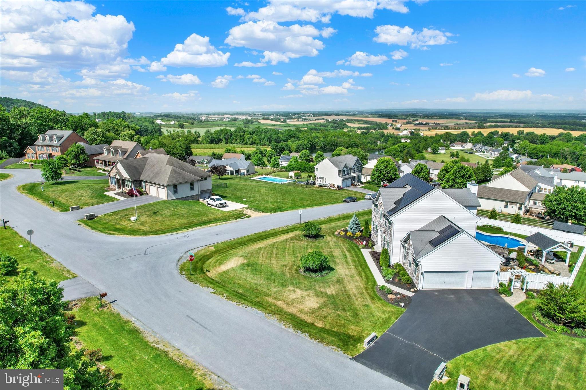 EDGEWOOD ESTATES - Residential