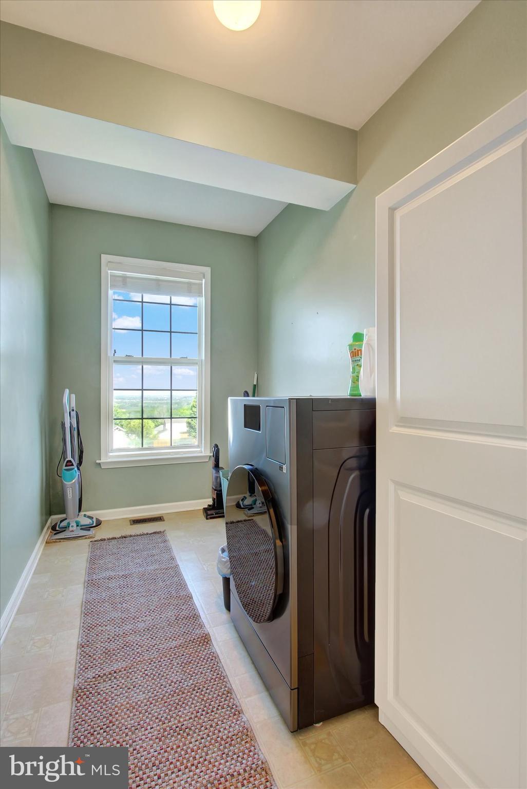 EDGEWOOD ESTATES - Residential
