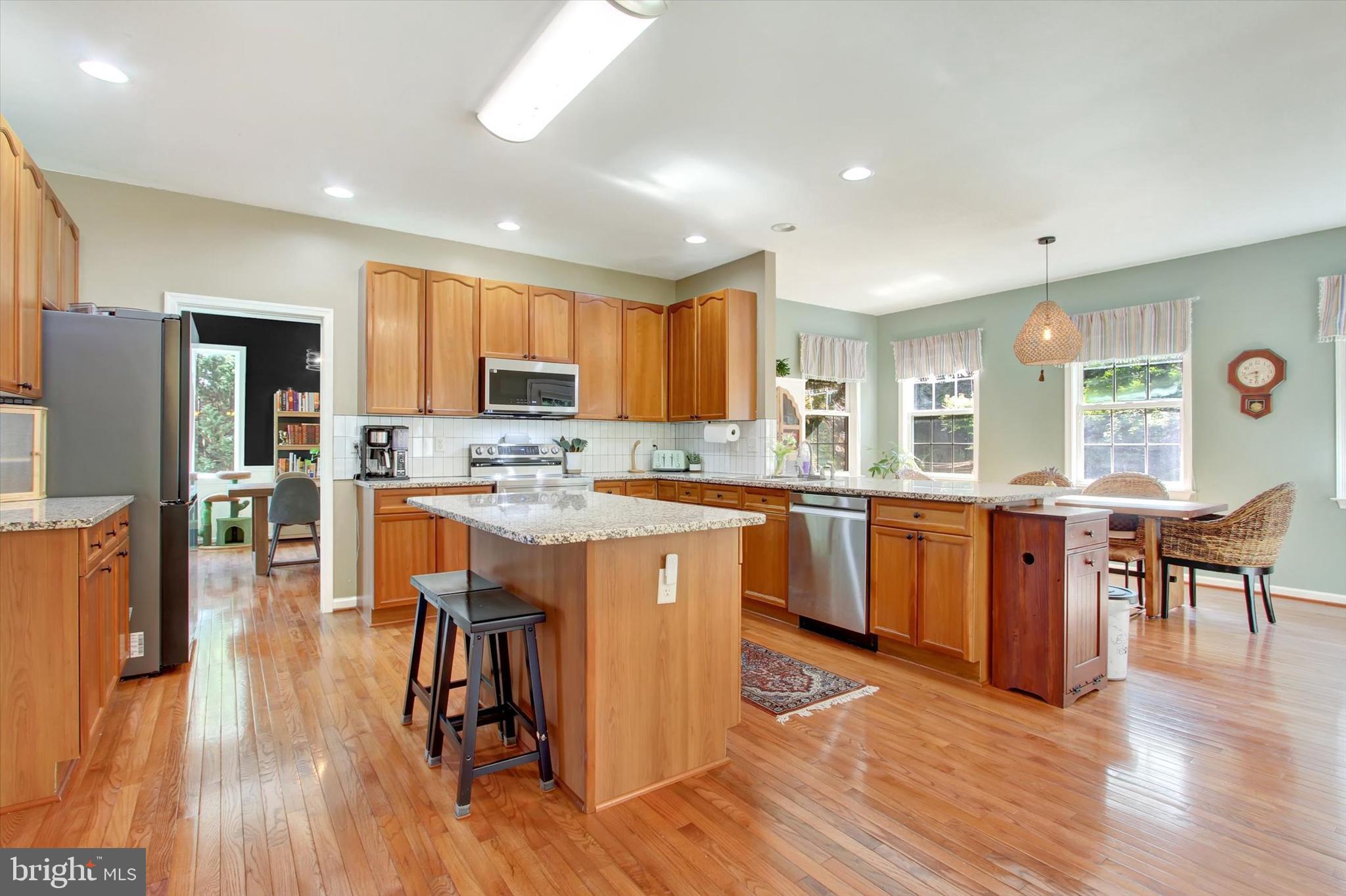EDGEWOOD ESTATES - Residential