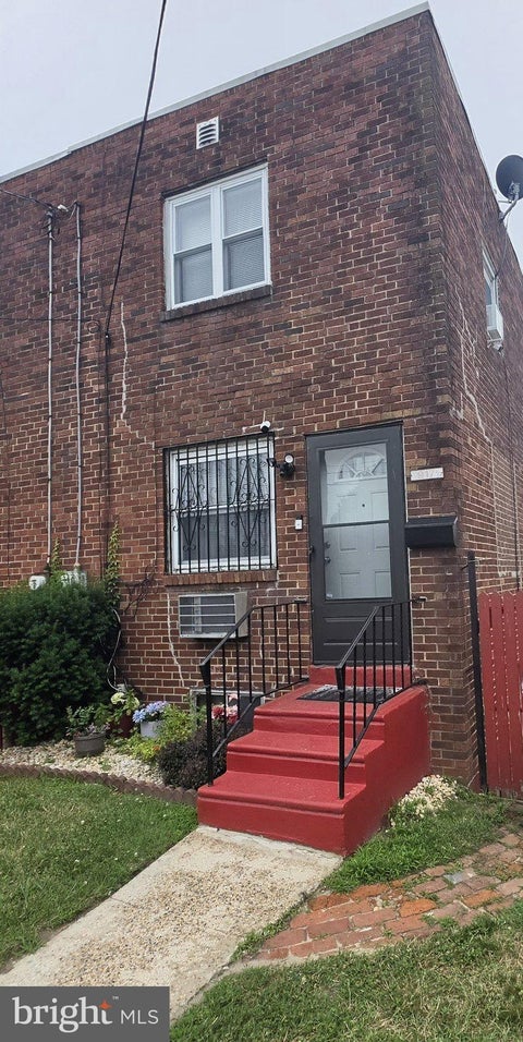 Townhouse For Sale - 917 Beideman Avenue<br/> Camden County, CAMDEN, NJ 08105