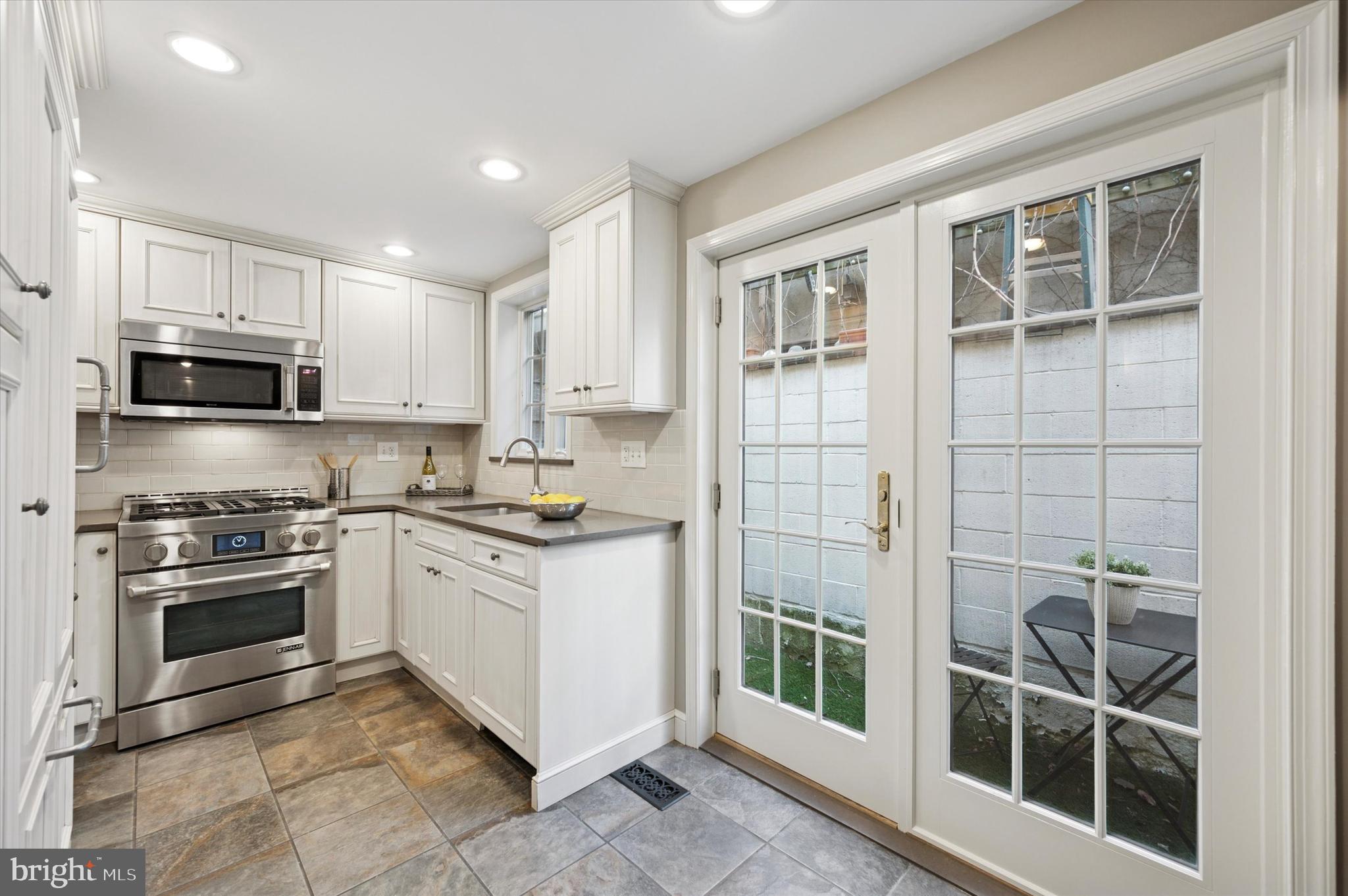 RITTENHOUSE SQUARE - Residential