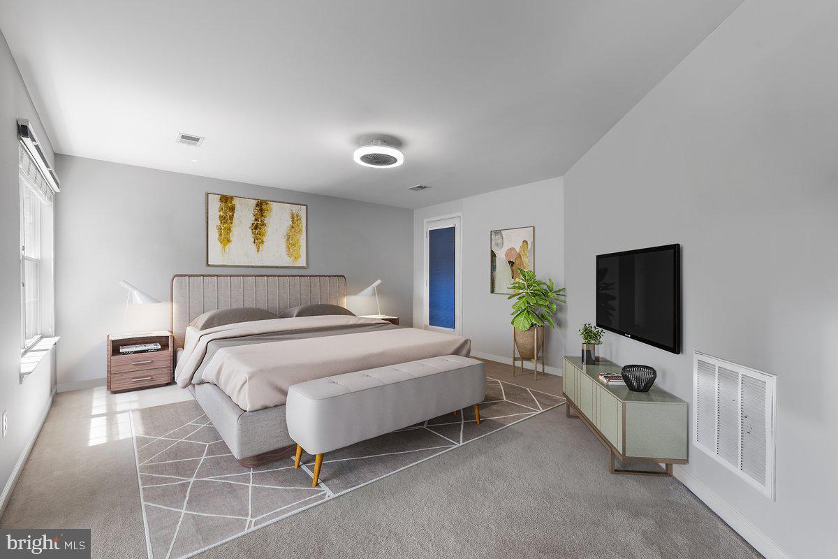 SUMNER LAKE - Residential