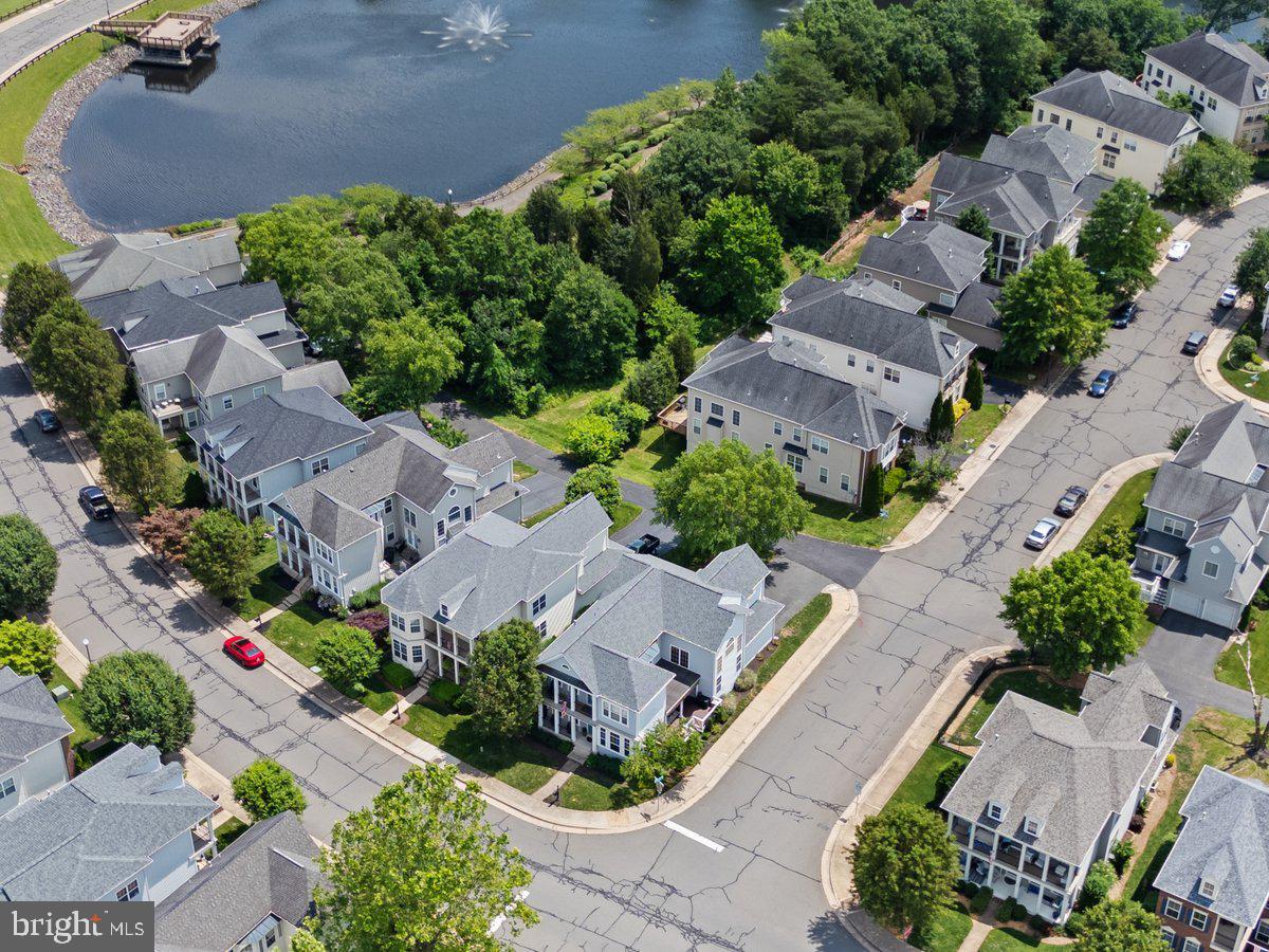 SUMNER LAKE - Residential