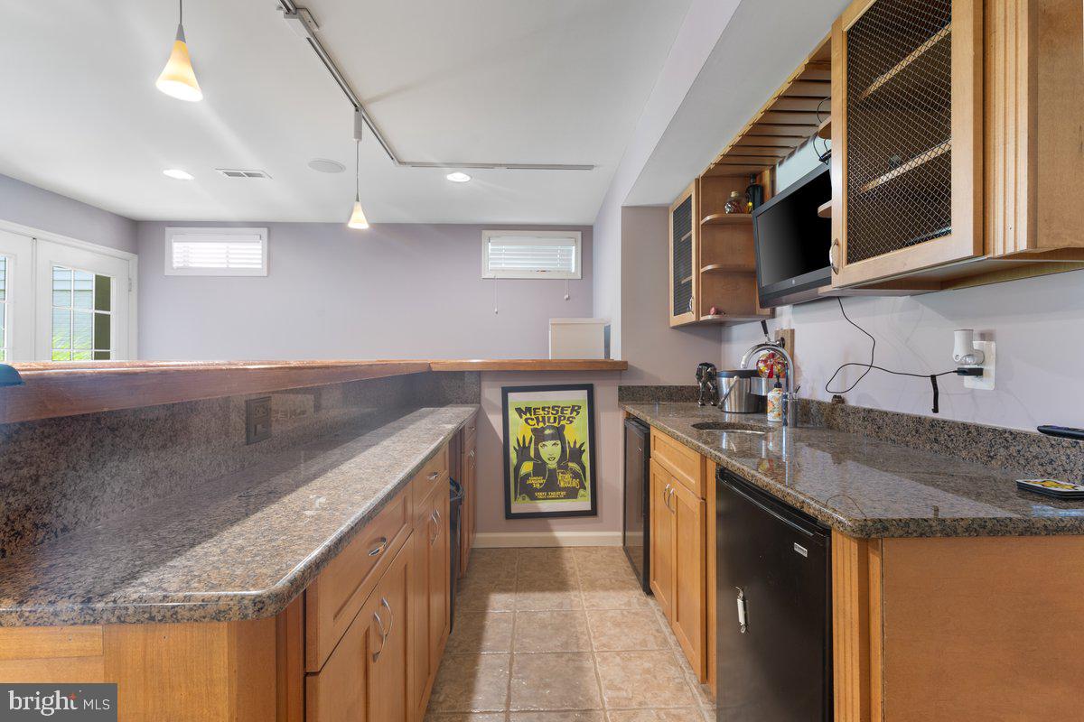 SUMNER LAKE - Residential