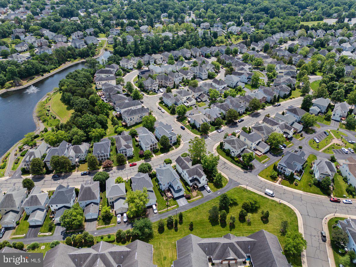 SUMNER LAKE - Residential