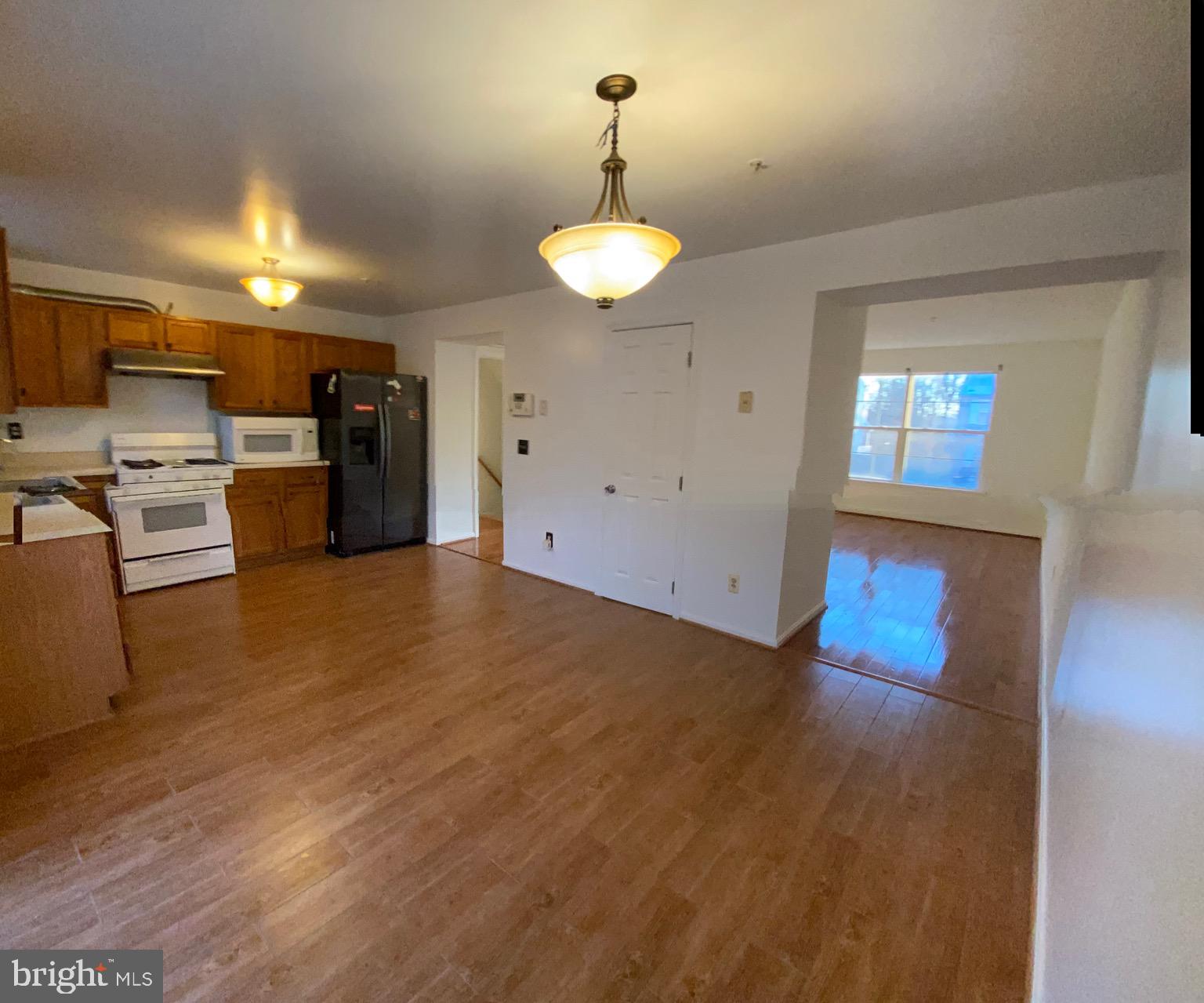 DEBBIE ACRES - Residential