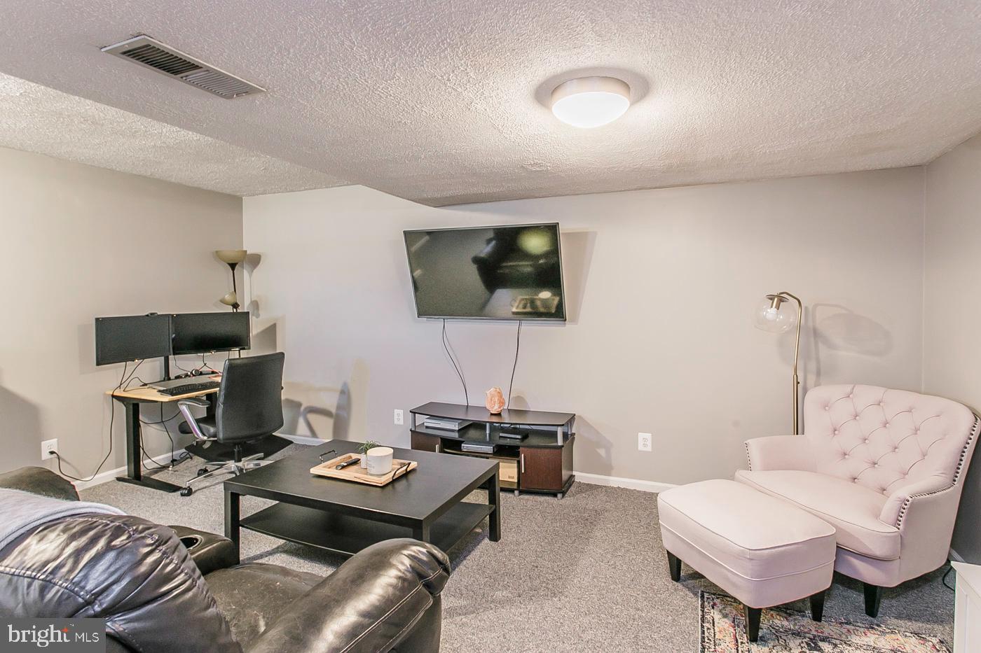 HERITAGE RIDGE - Residential